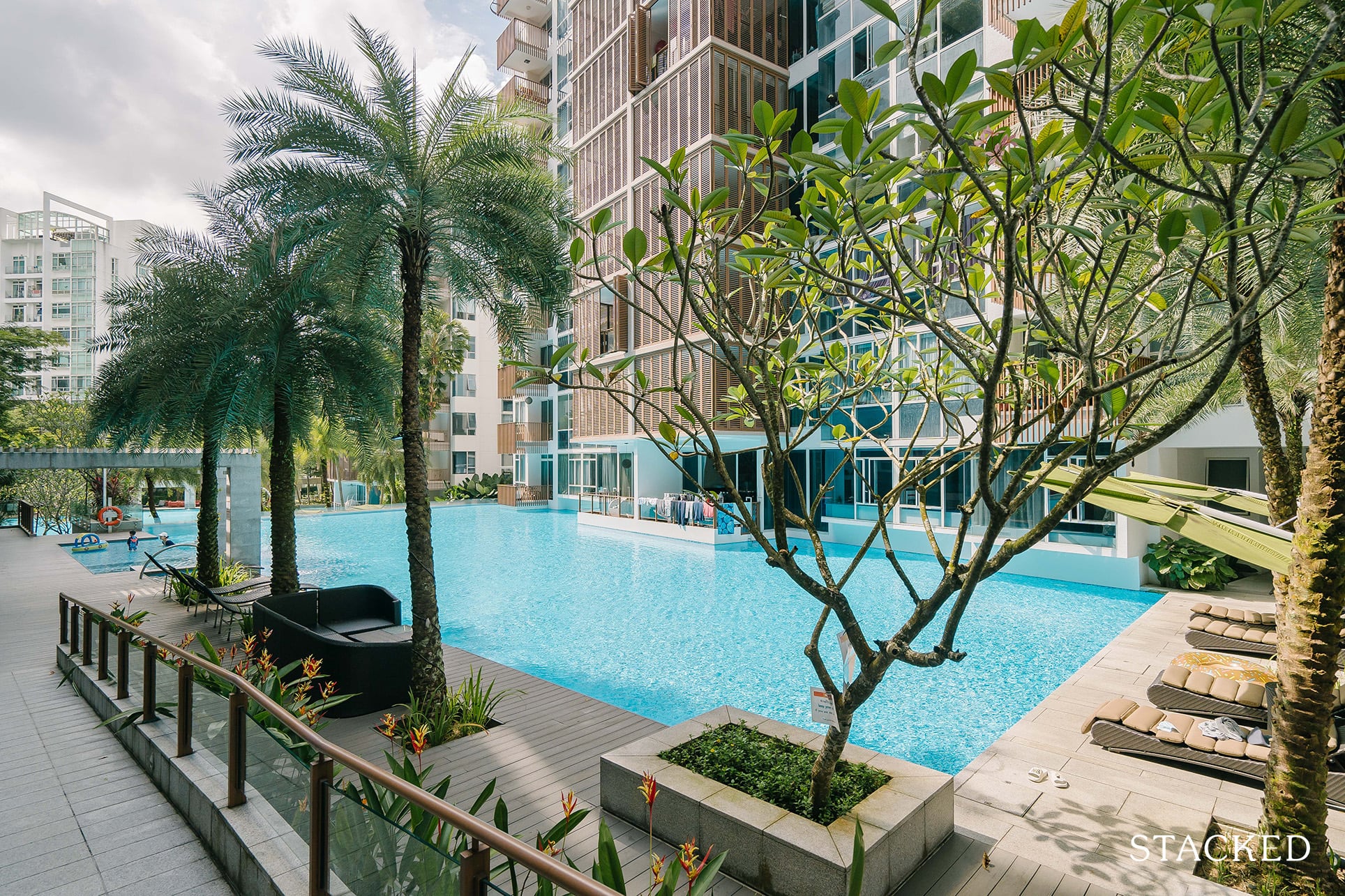 floridian condo elevated pool 1