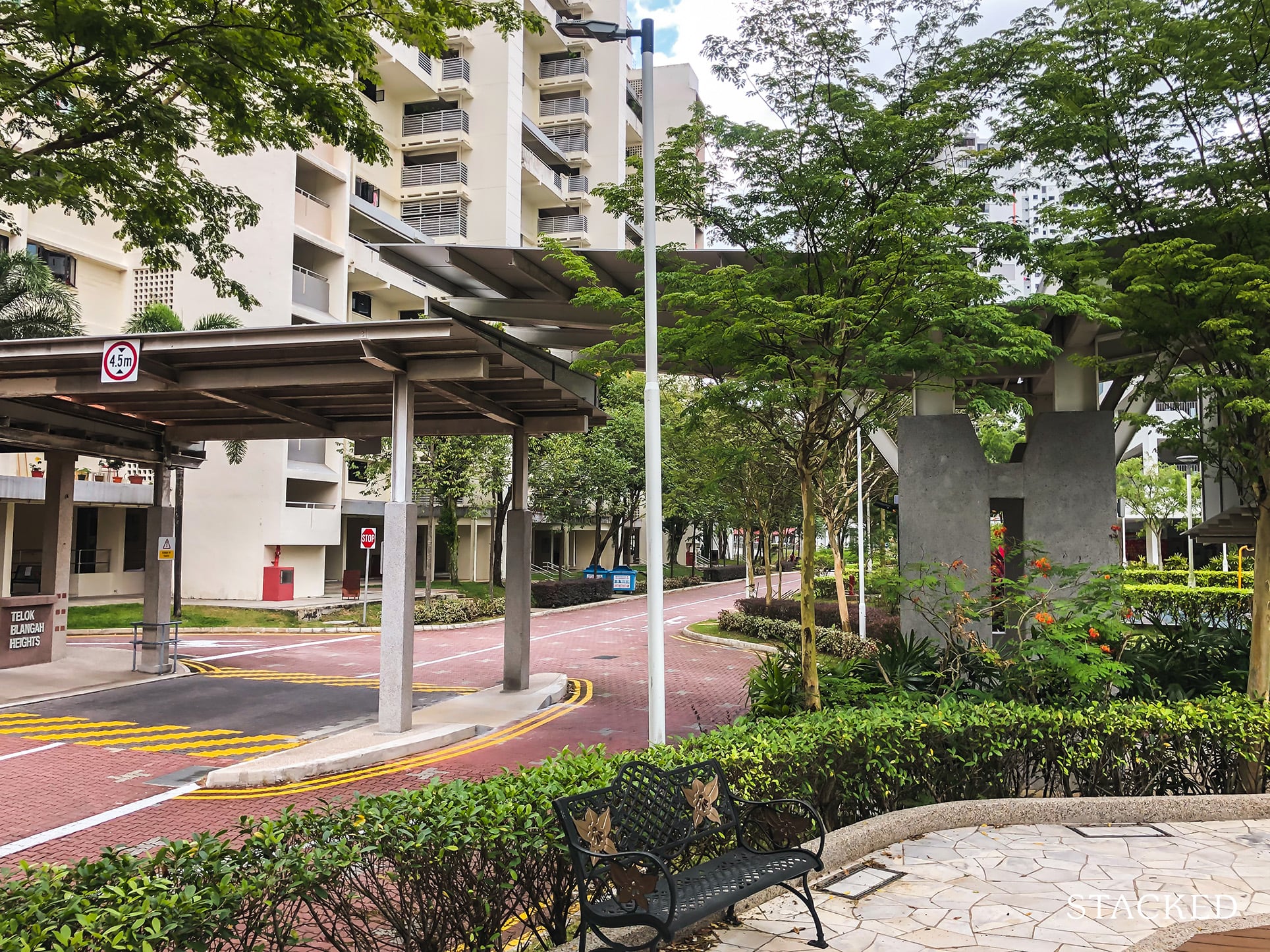 Telok Blangah Ridgeview 20 sheltered path