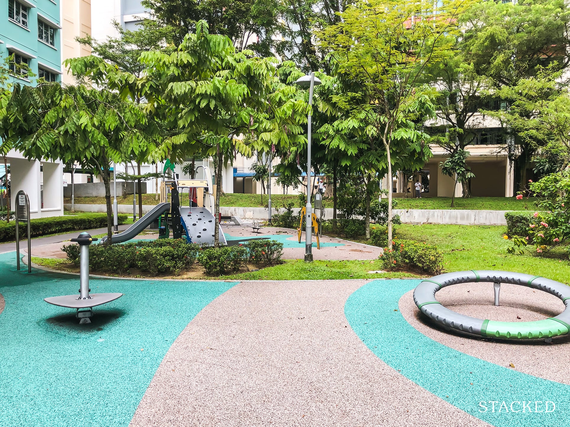 Woodlands Glen 128 playground