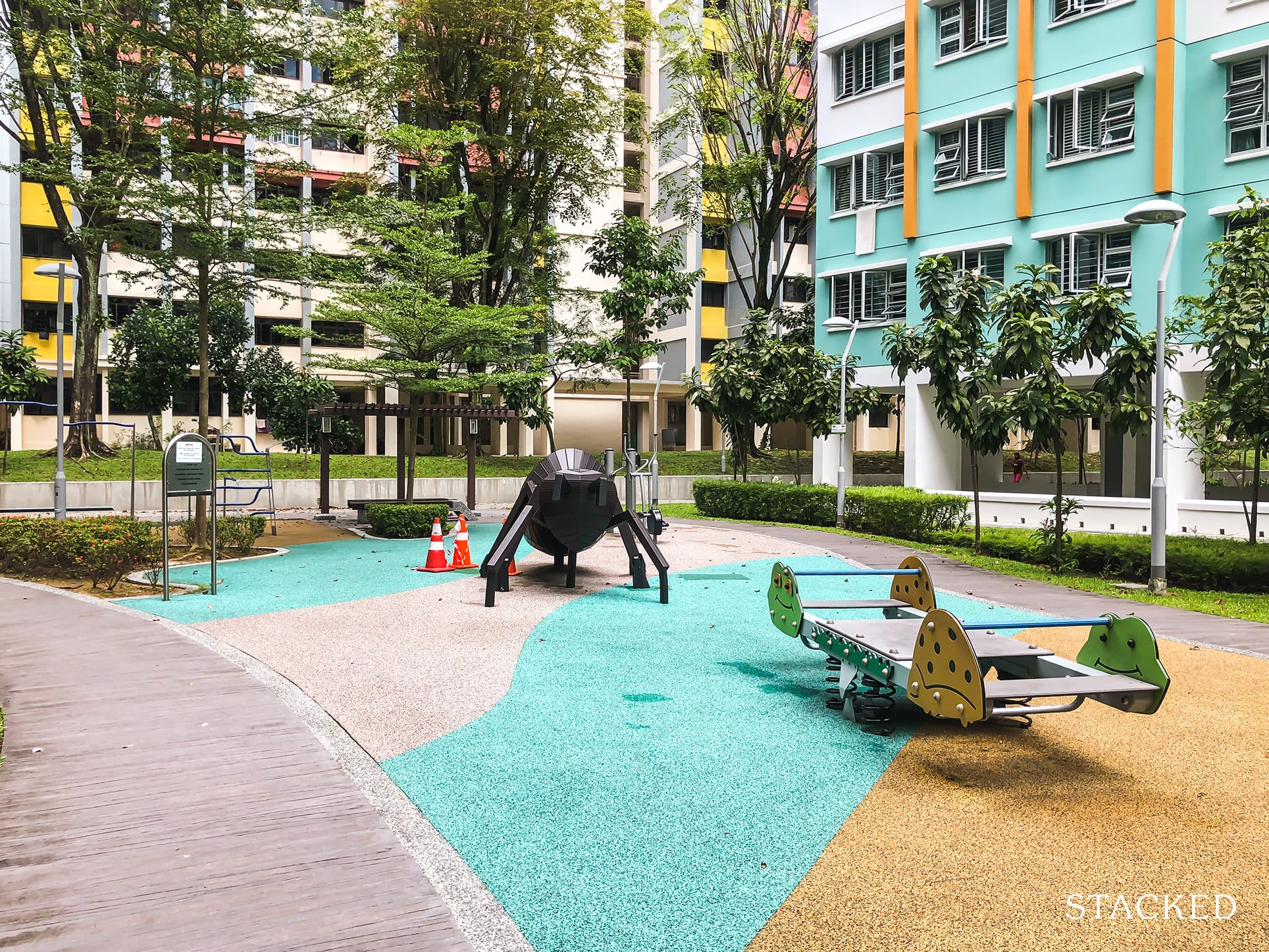 Woodlands Glen 104 playground