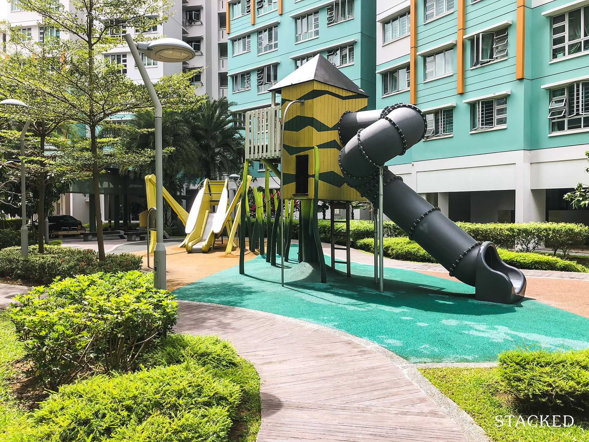 Woodlands Glen 30 playground