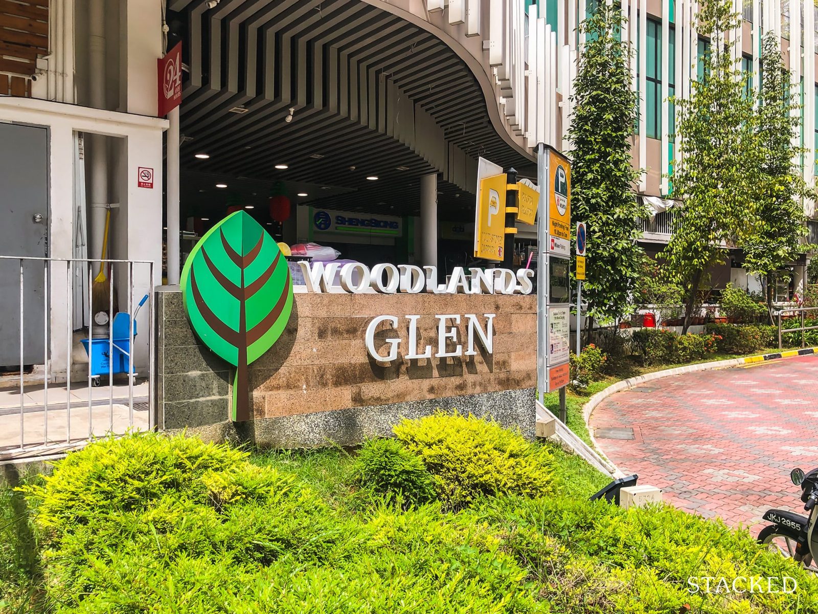Woodlands Glen Review A SelfSufficient HDB Close To A WellEquipped Park