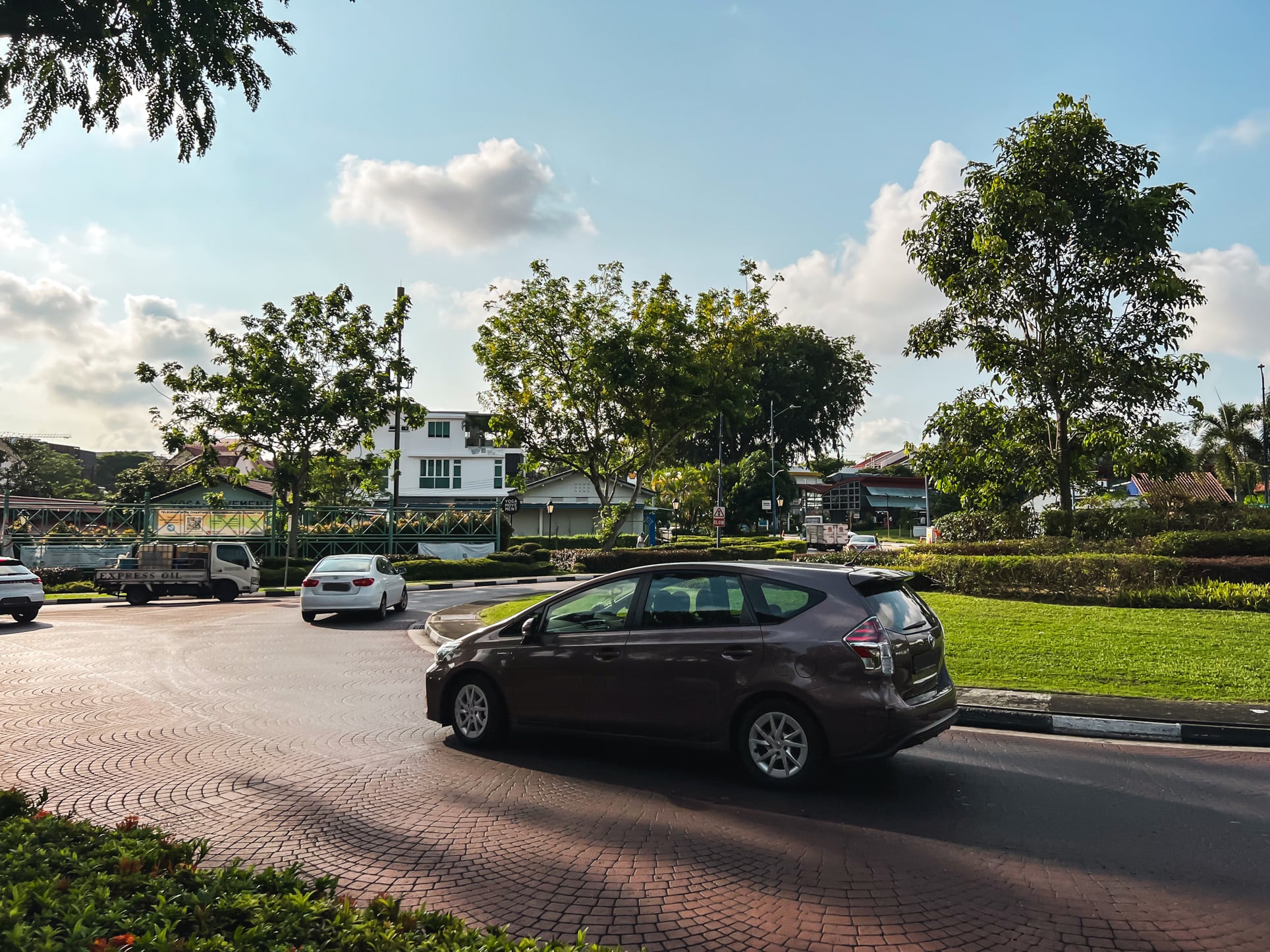 haus serangoon gardens roundabout