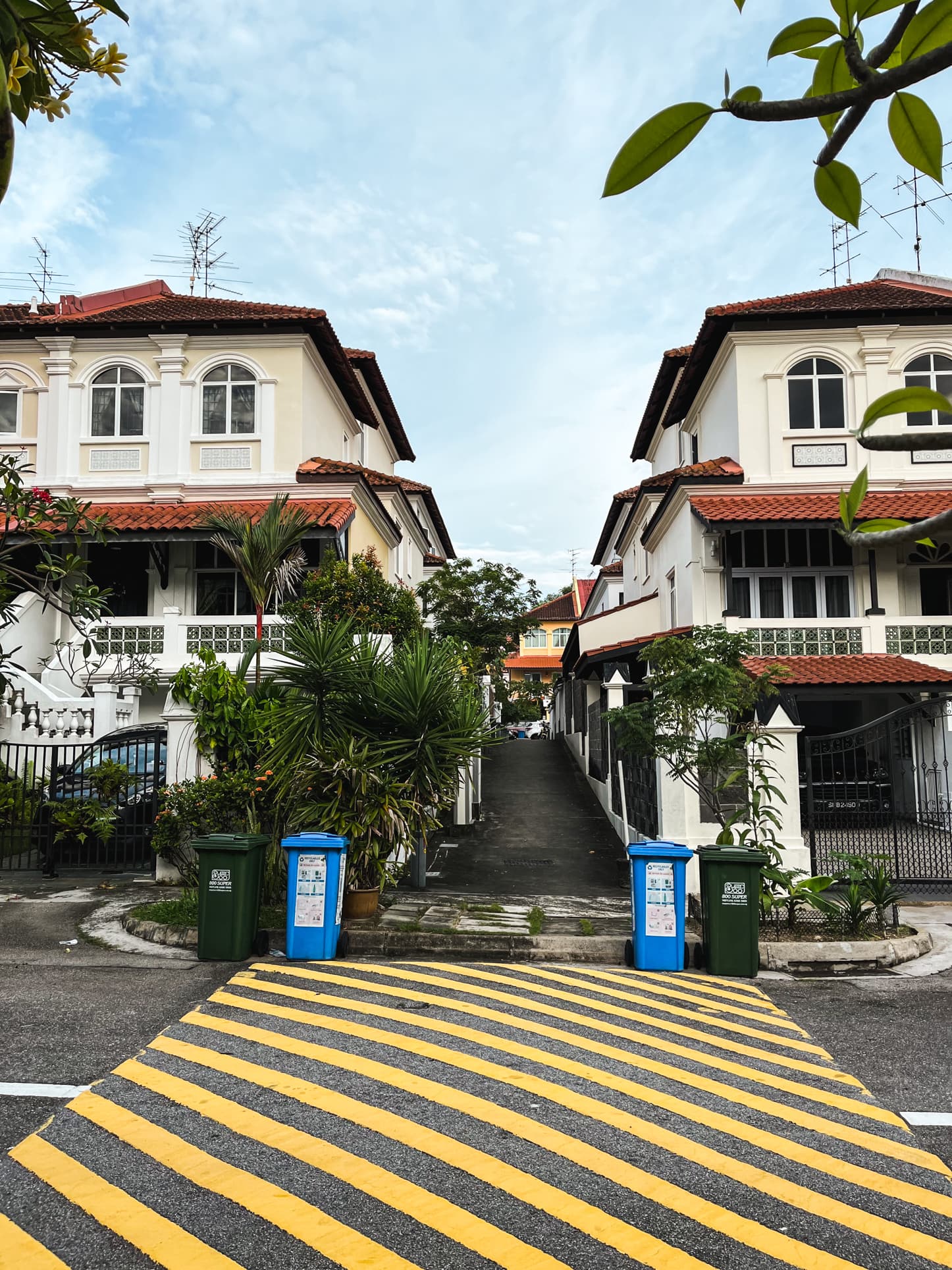 loyang villas hump