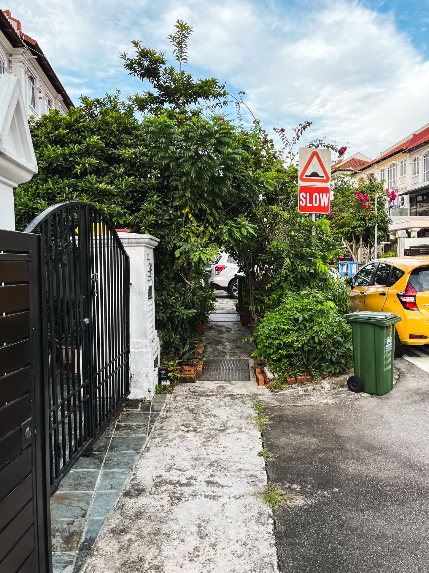 loyang villas outside gate