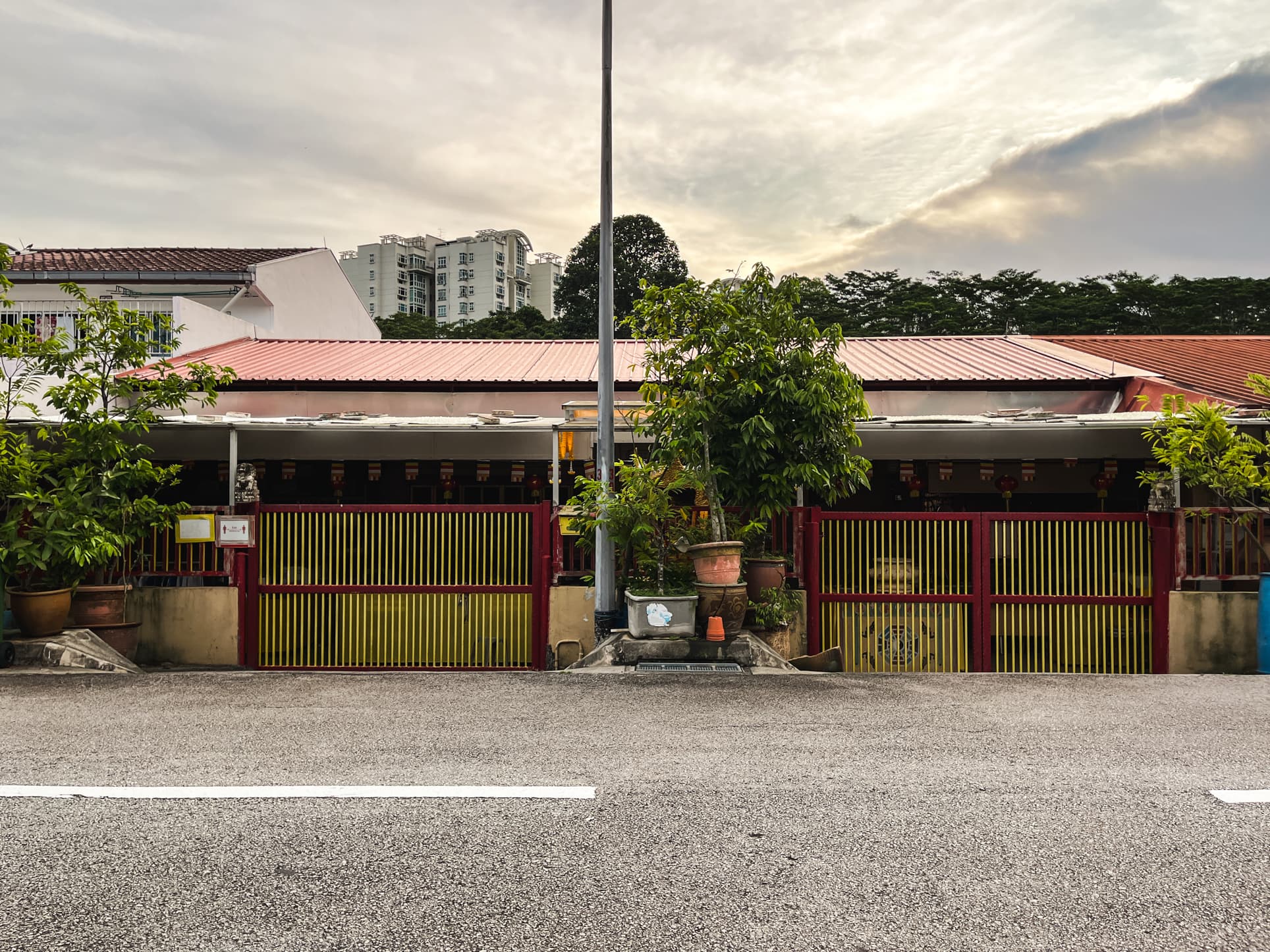 fuyong estate landed low rise