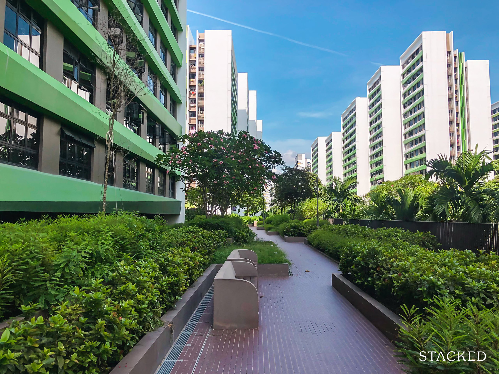 Tampines GreenRidges 105 garden