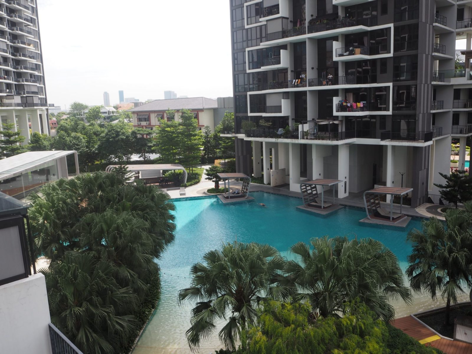 I’ve Lived At The Trilinq For 3 Months: Here’s My Insider Review Of What It’s Really Like Living Here