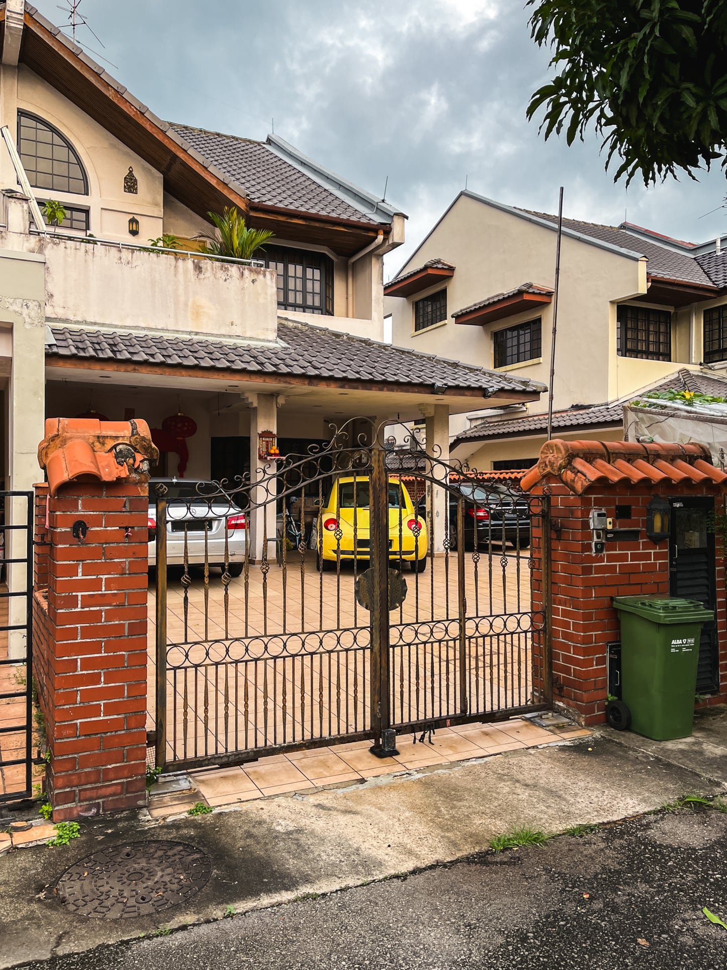 yunnan gardens landed parking