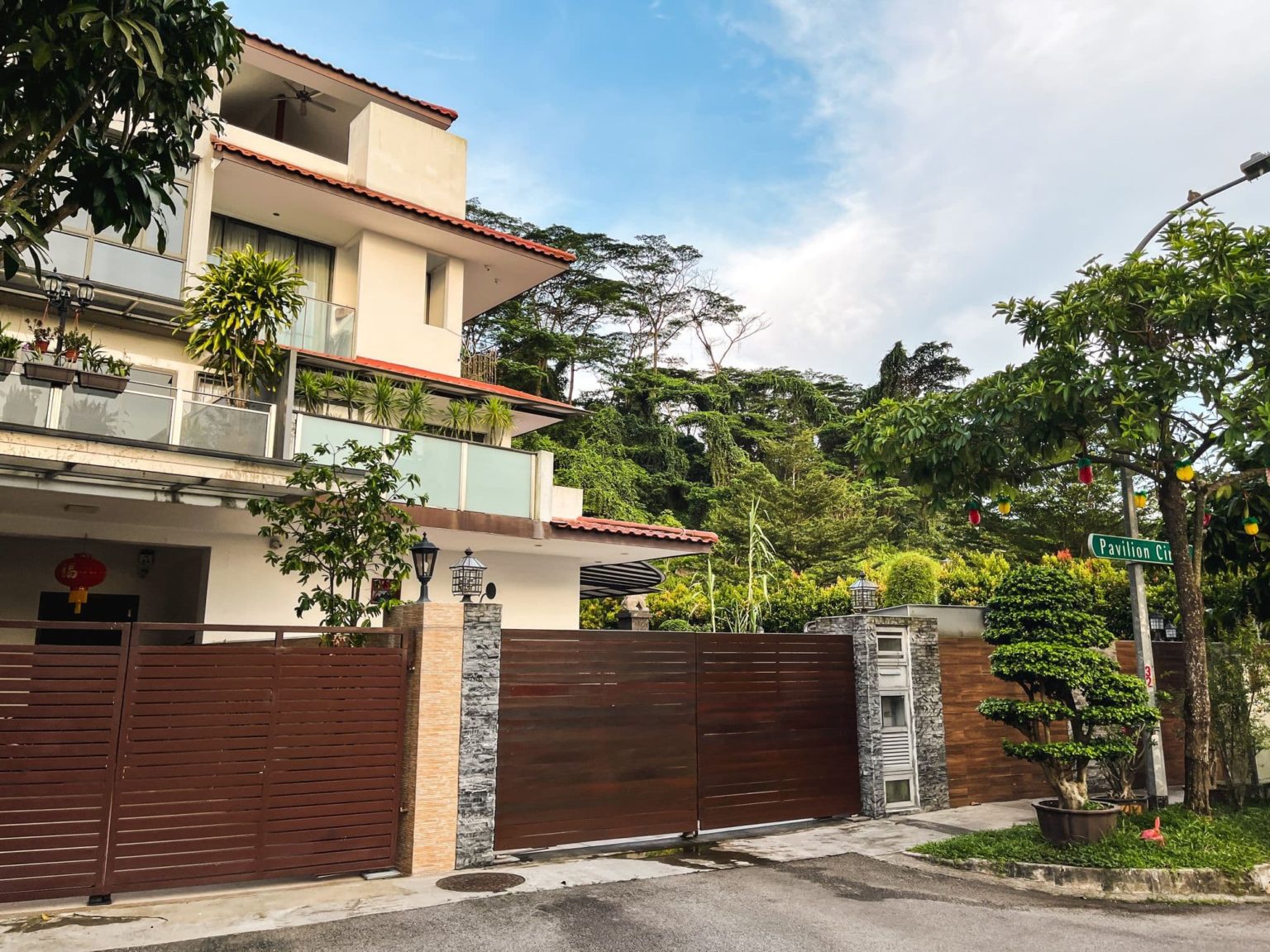 Touring Pavilion Park More Affordable Freehold Landed Living With