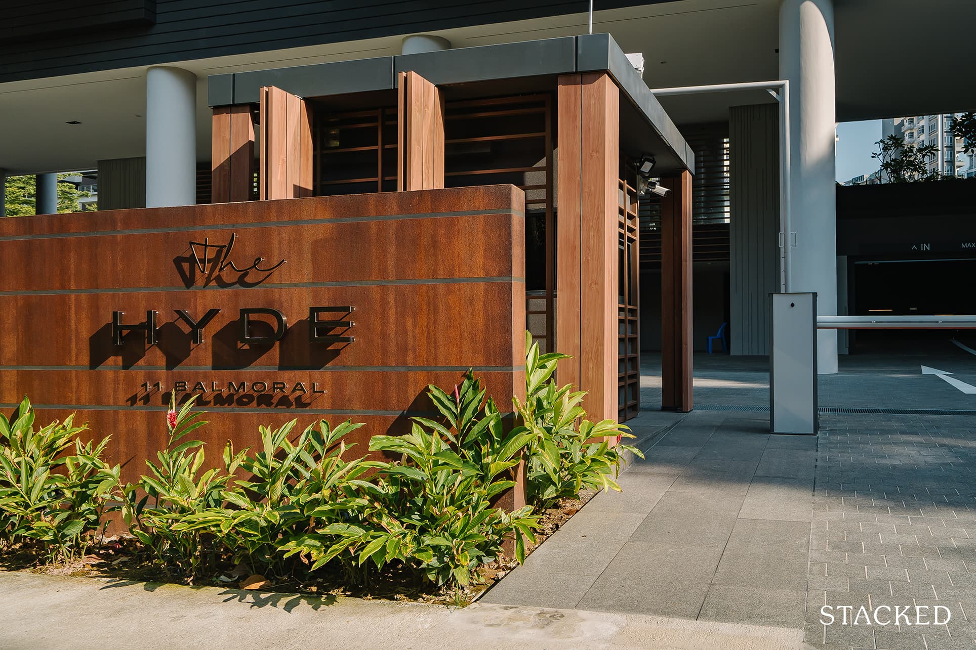 the hyde condo entrance
