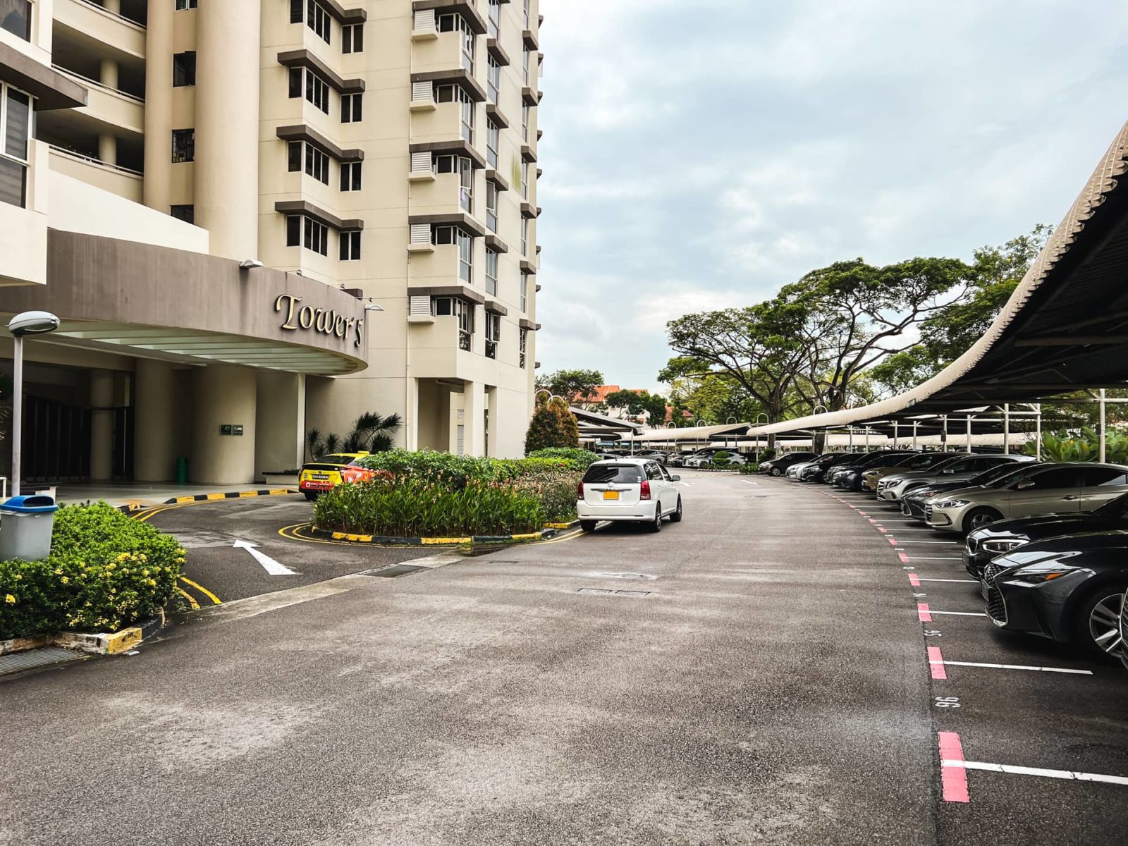 I’ve Lived At Bullion Park For 28 Years: Here’s My Review Of What It’s Like To Stay At An Old But Spacious Condo