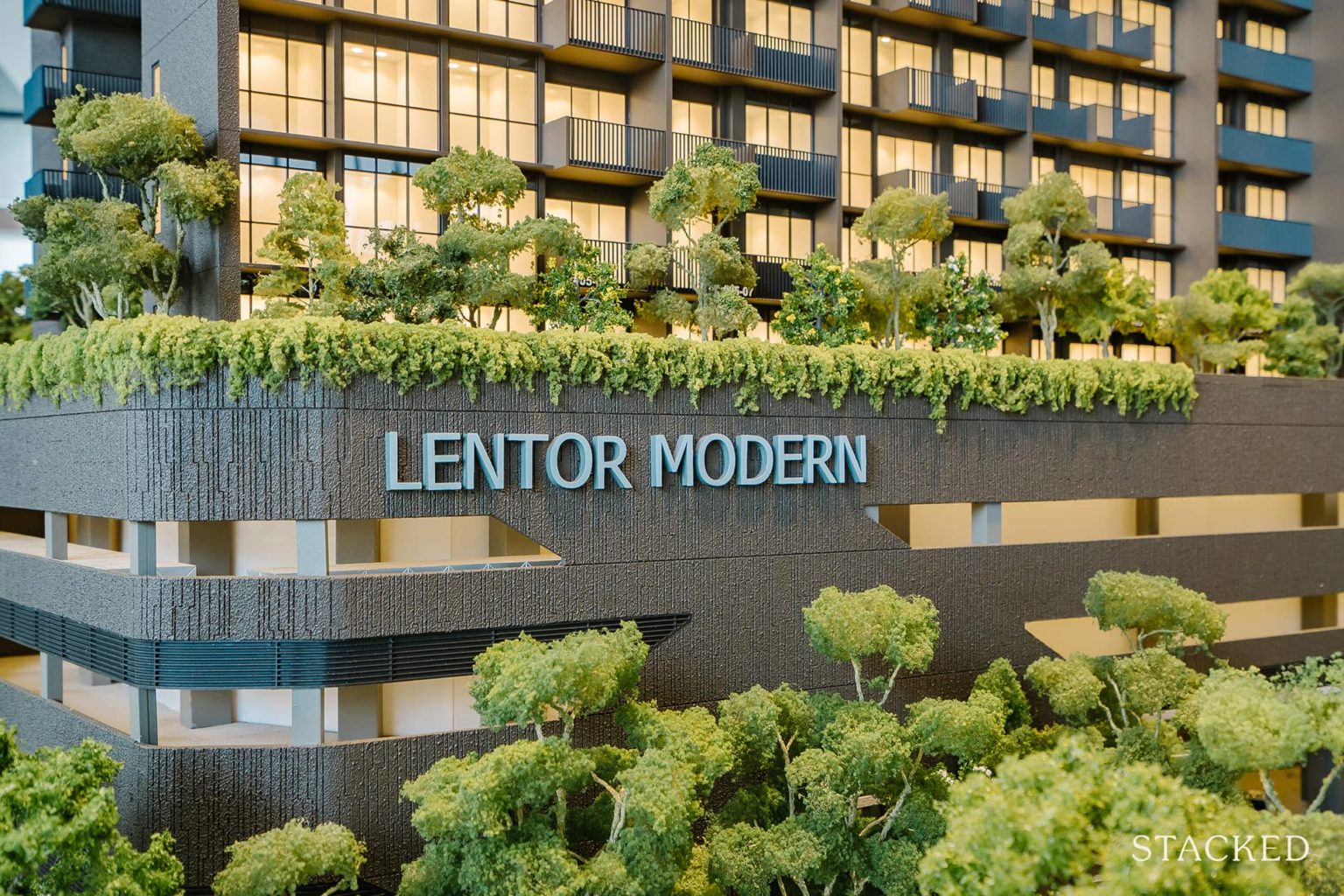 lentor modern sign 1
