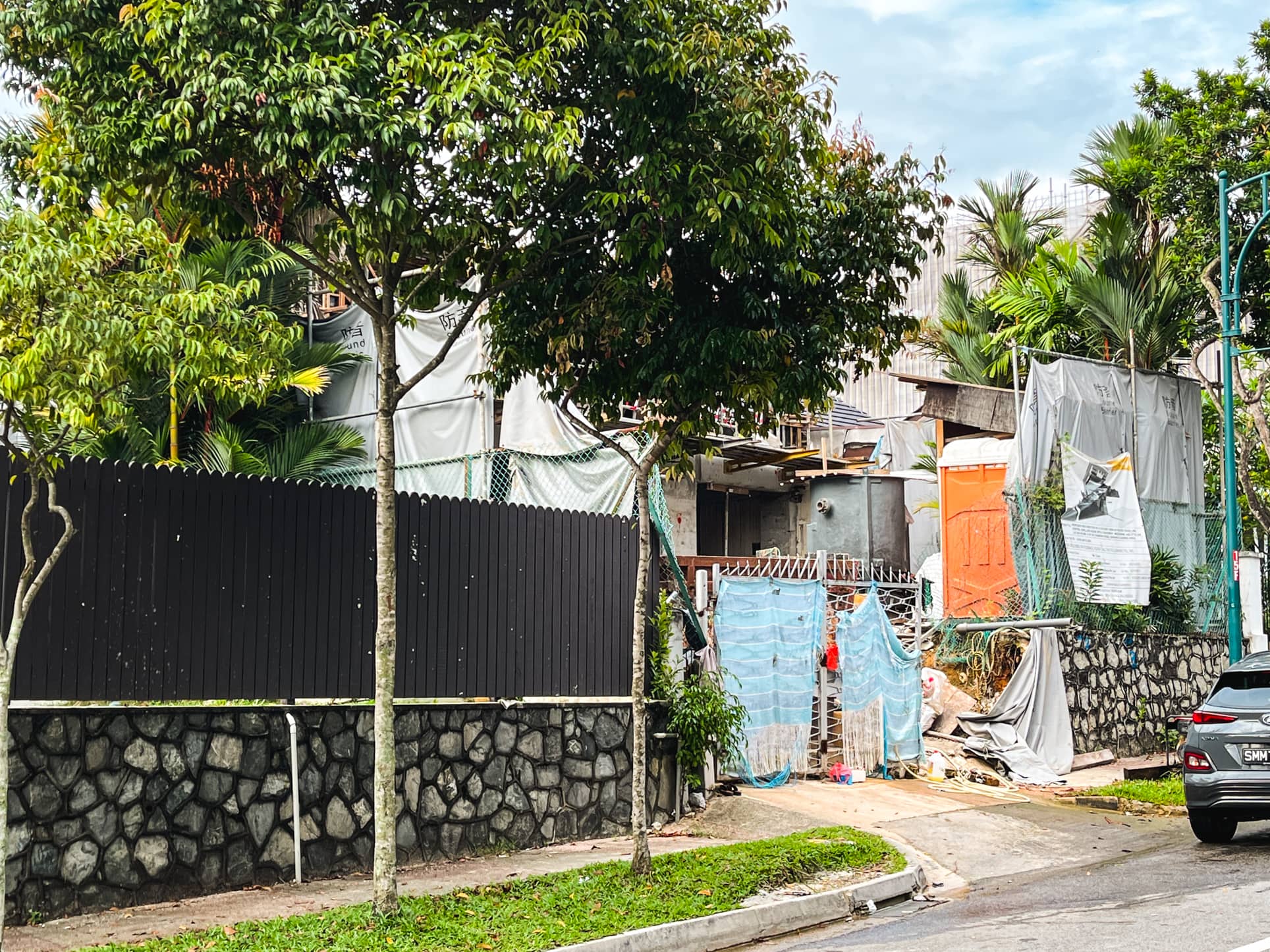 yew lian park estate construction