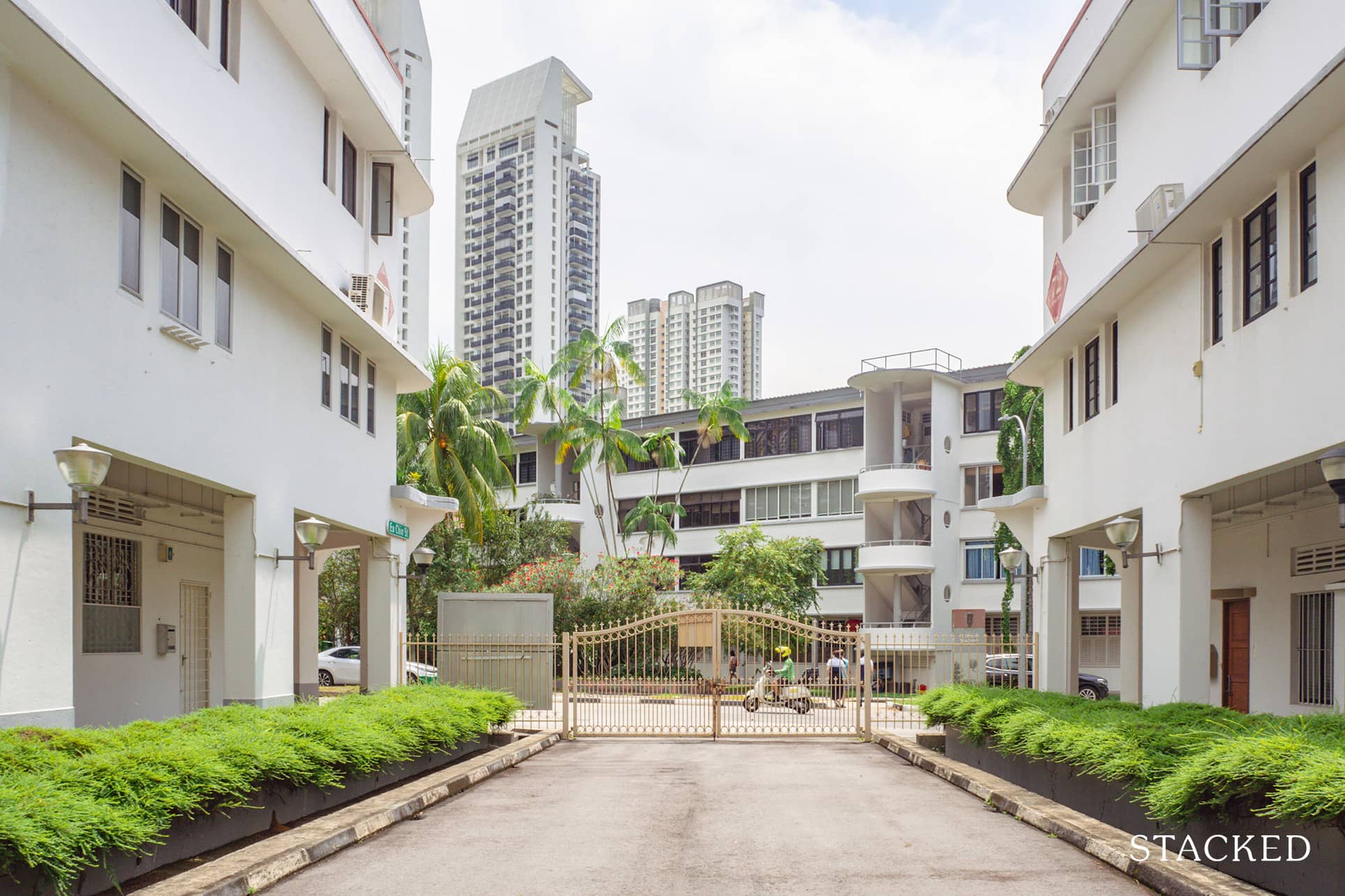 Buying private property 2024 while owning hdb