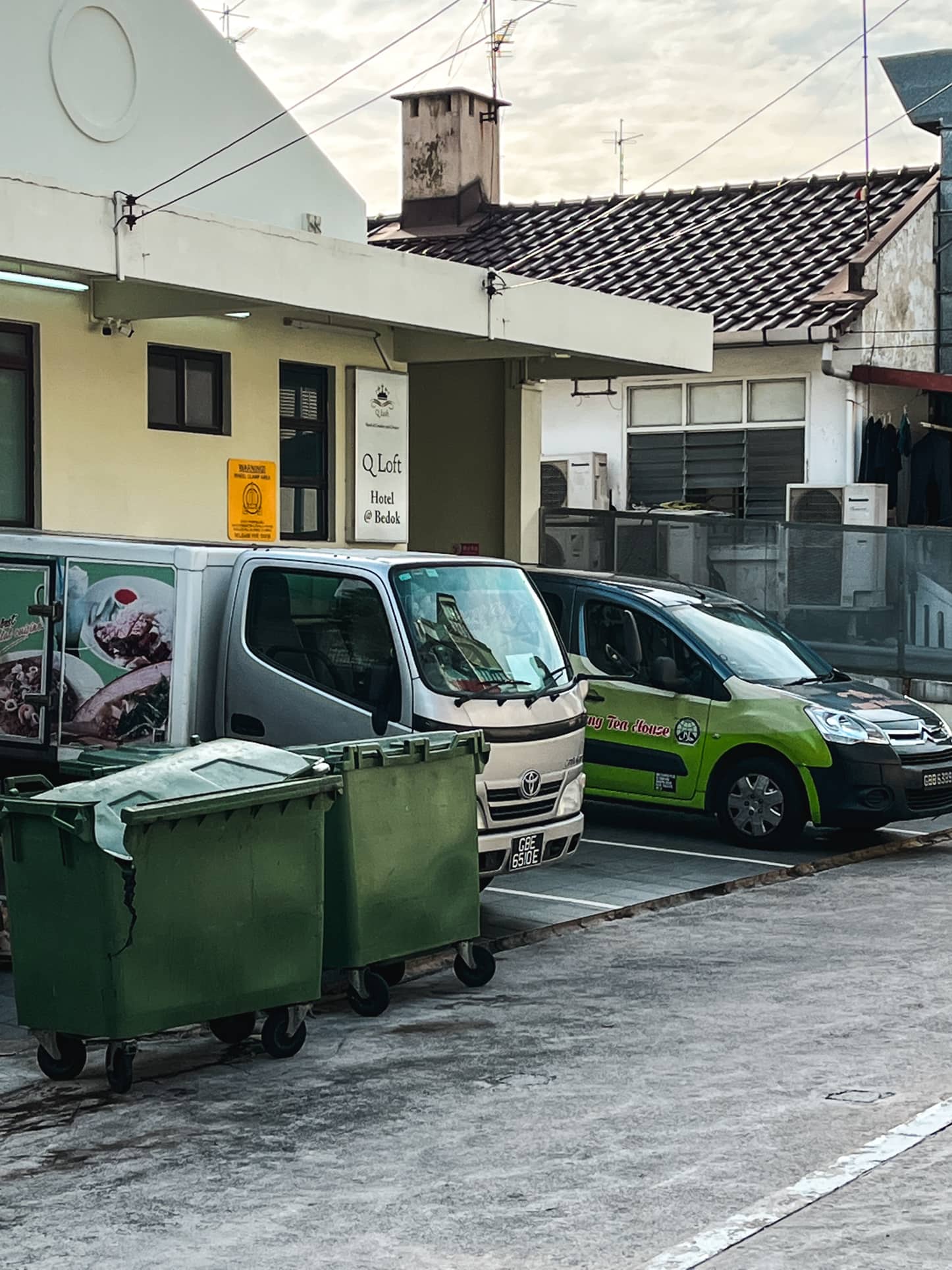 bedok walk estate back parking