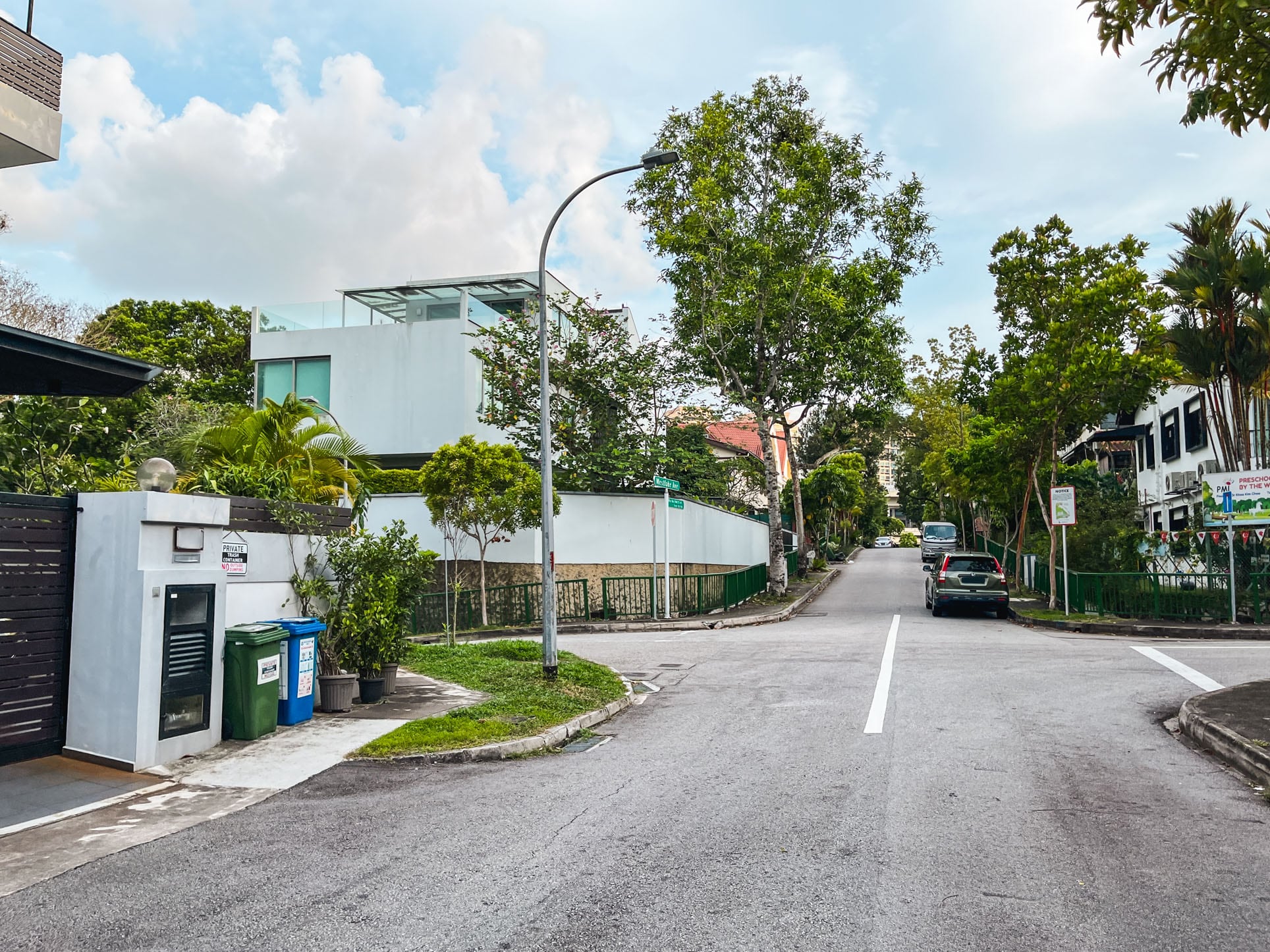 westlake gardens landed estate roads