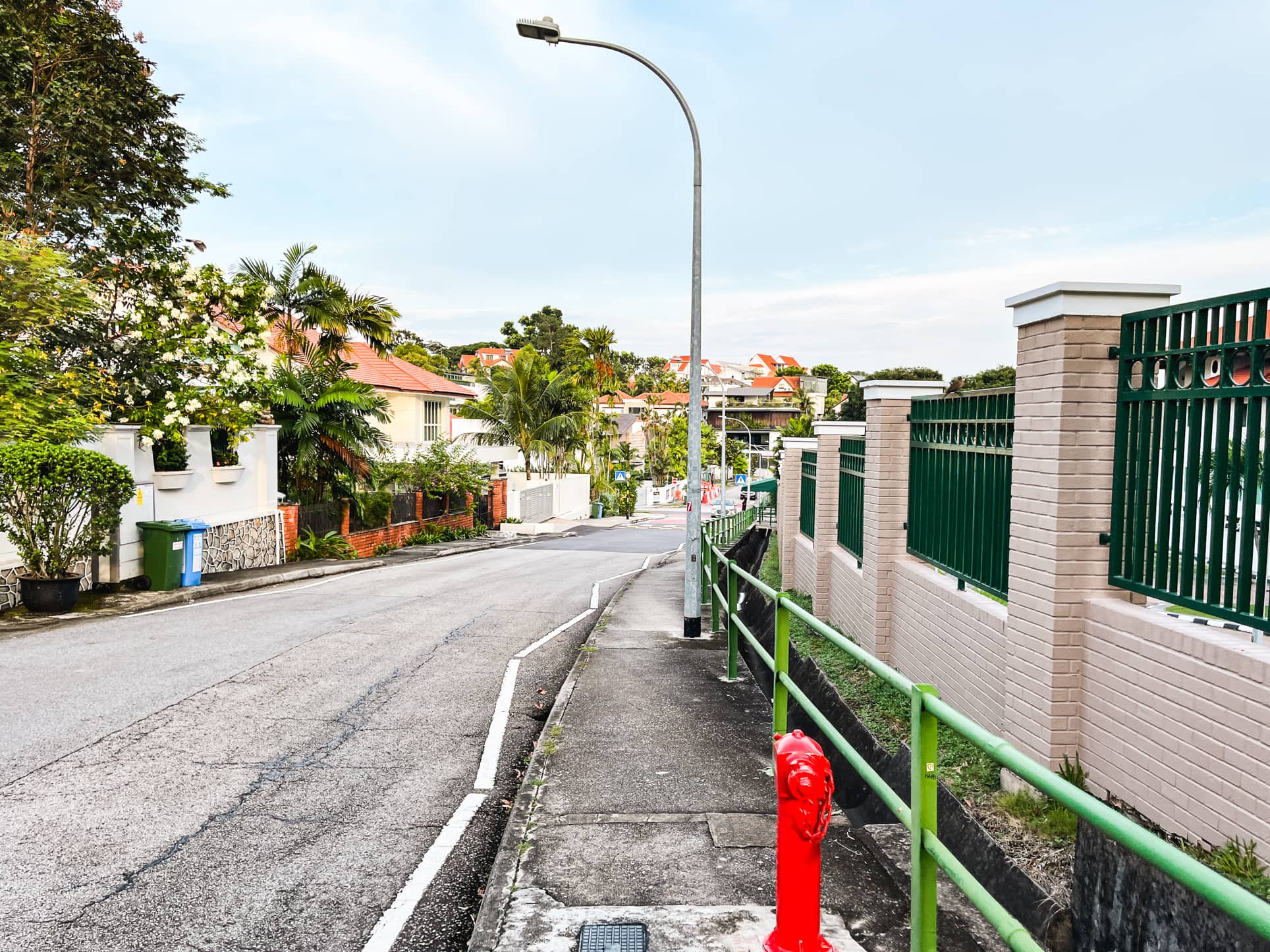 siglap landed downhill