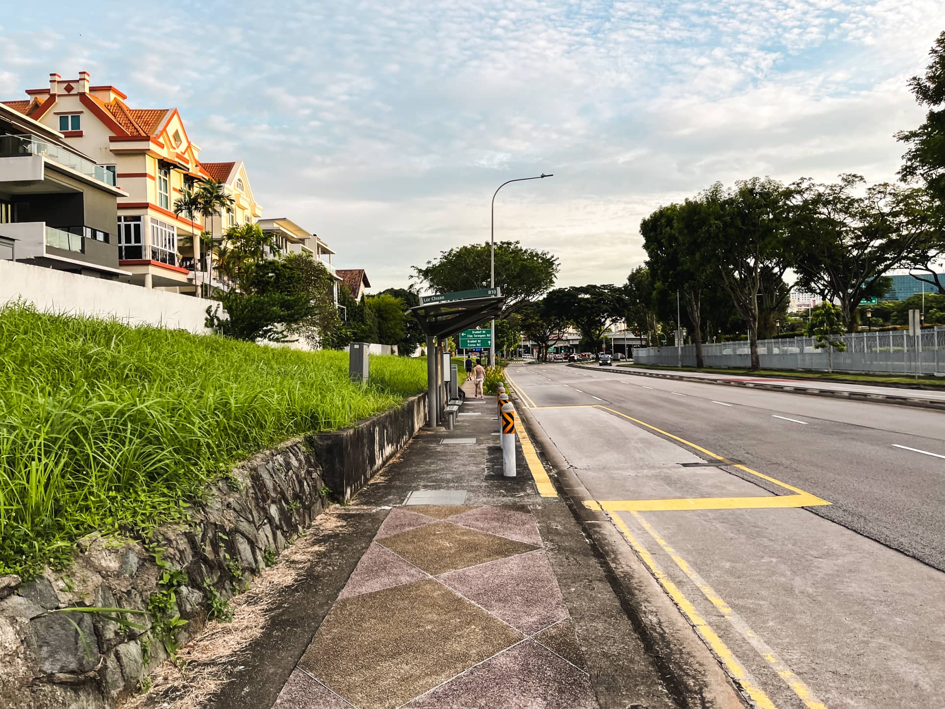 braddell heights estate bus stop