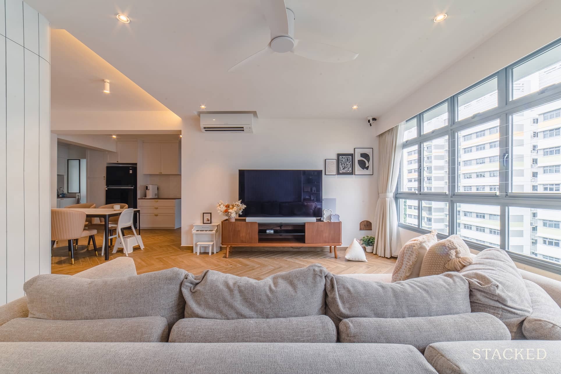 How A Couple With A k Reno Funds Created A Minimalist And Muddle-Free Dwelling – Property Weblog Singapore