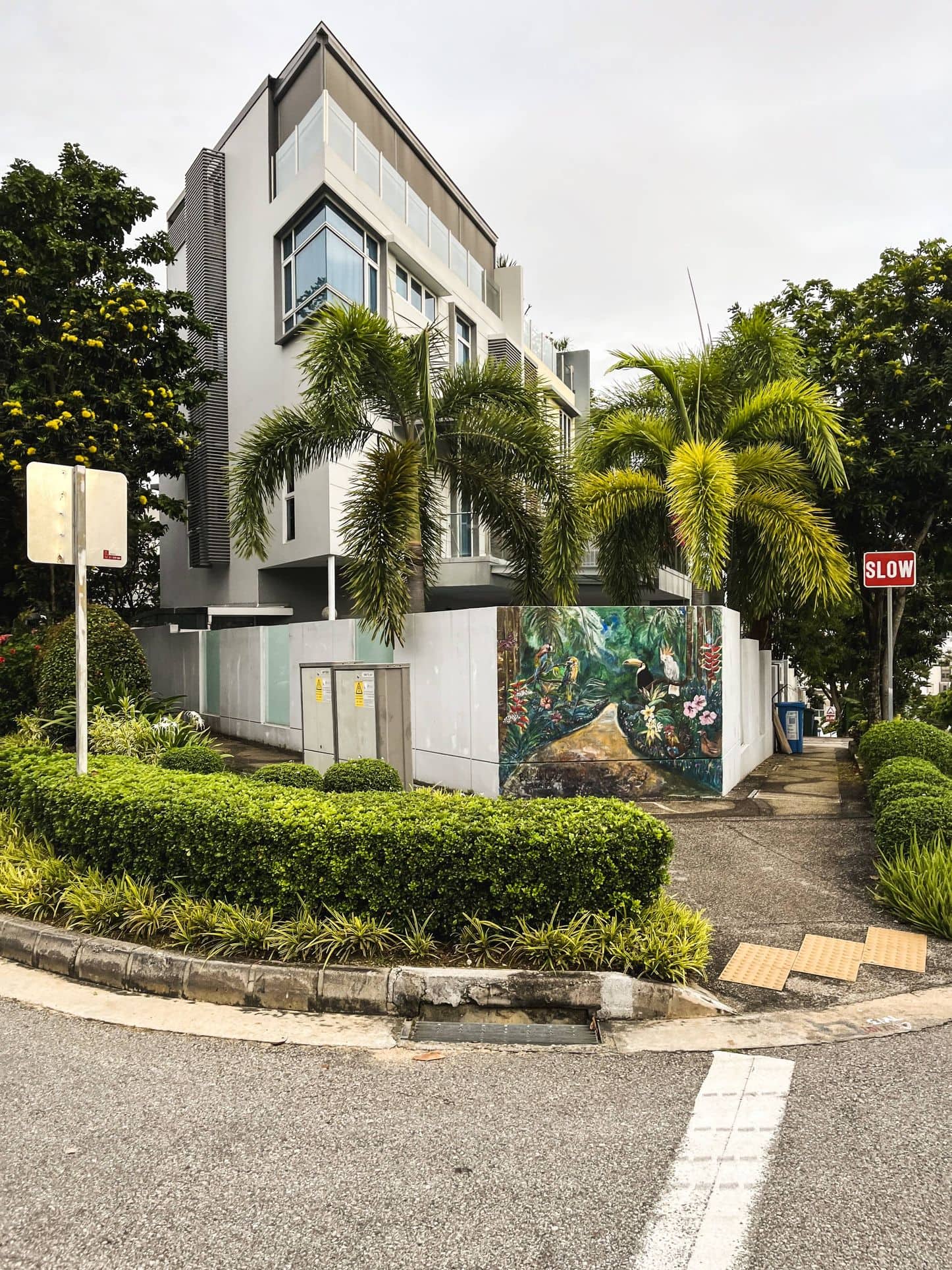 spring park estate mural