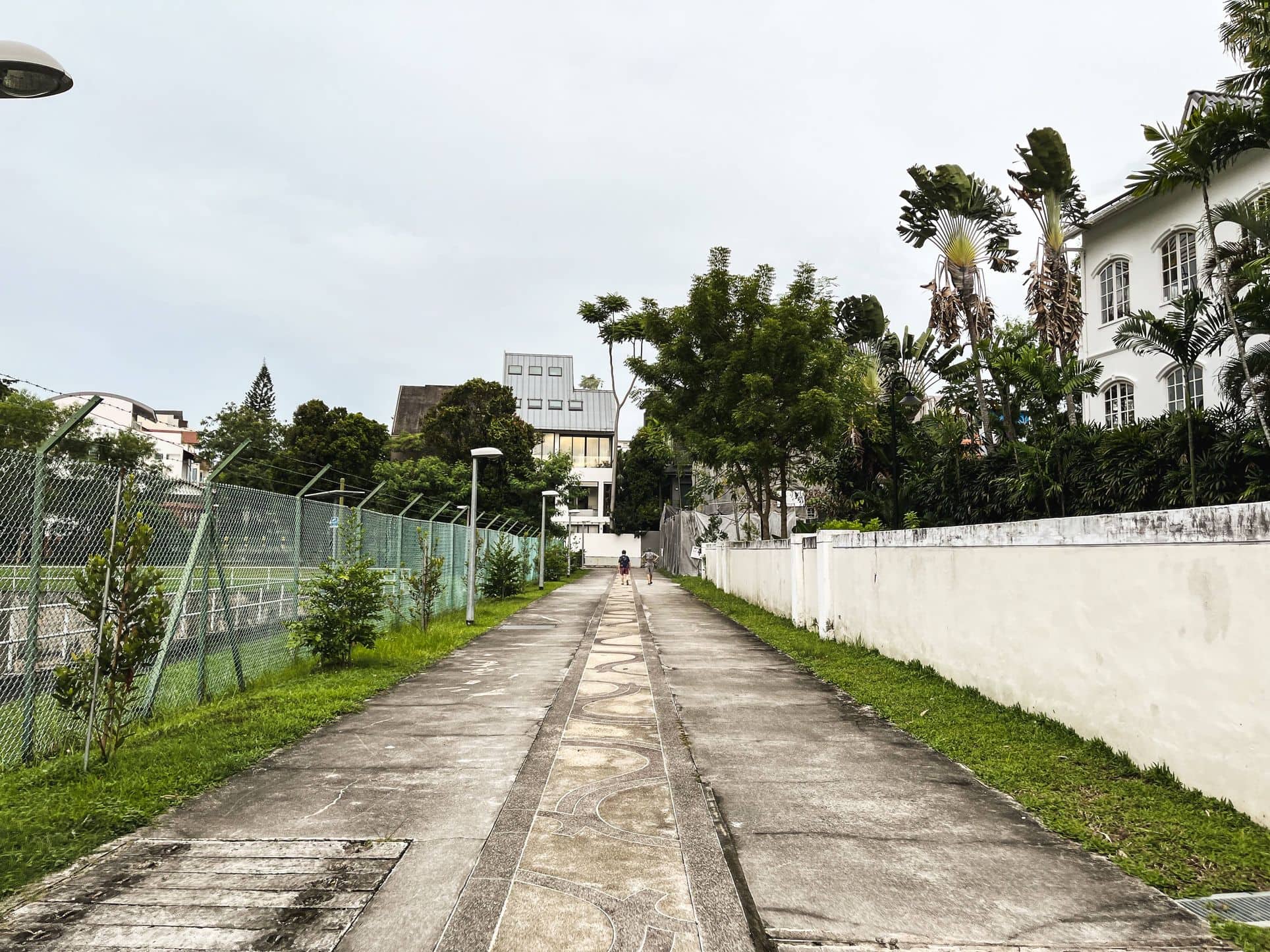 spring park estate path 1