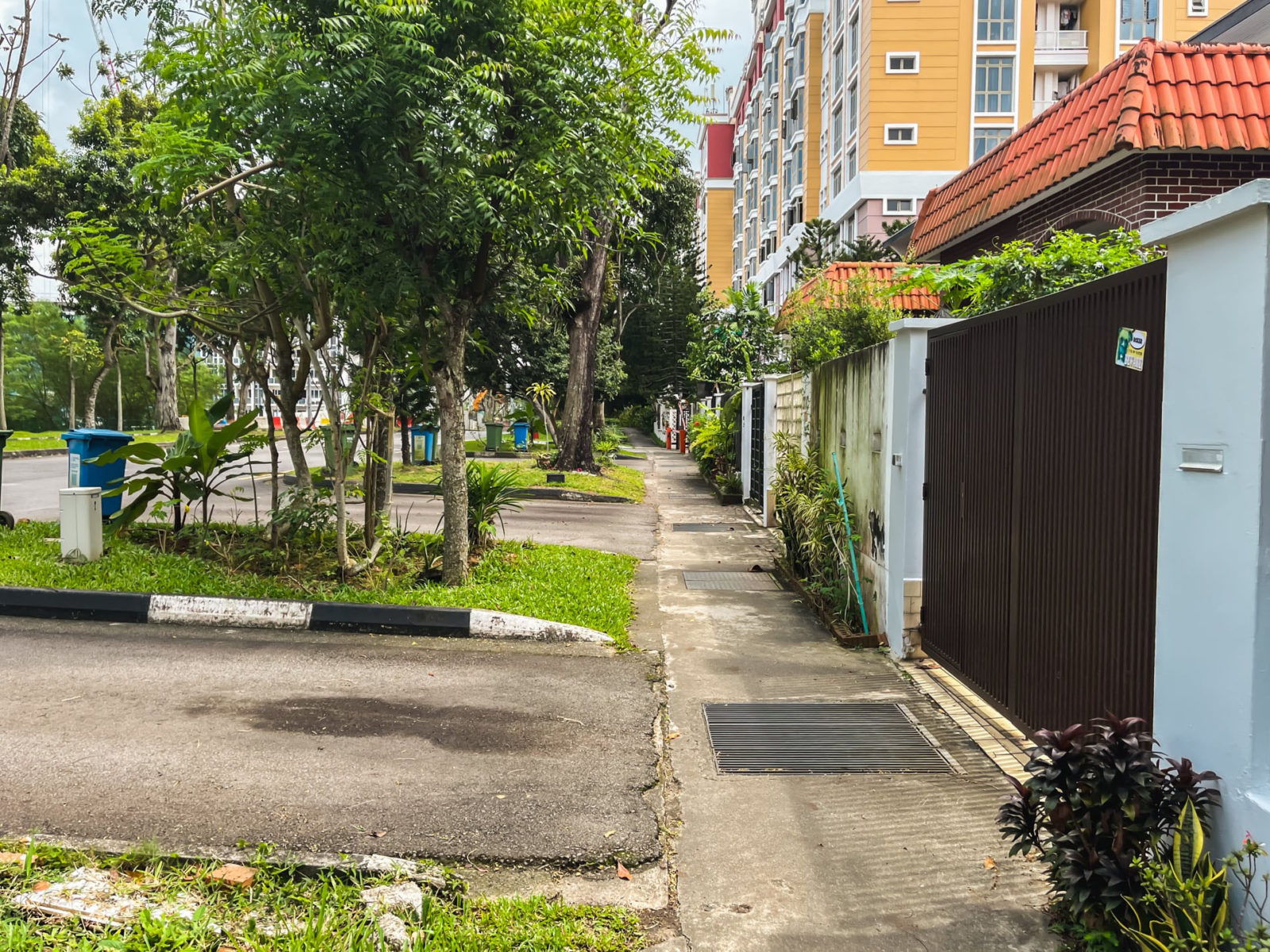 STACKED HOMES Touring Jurong Park Landed Estate An Underrated