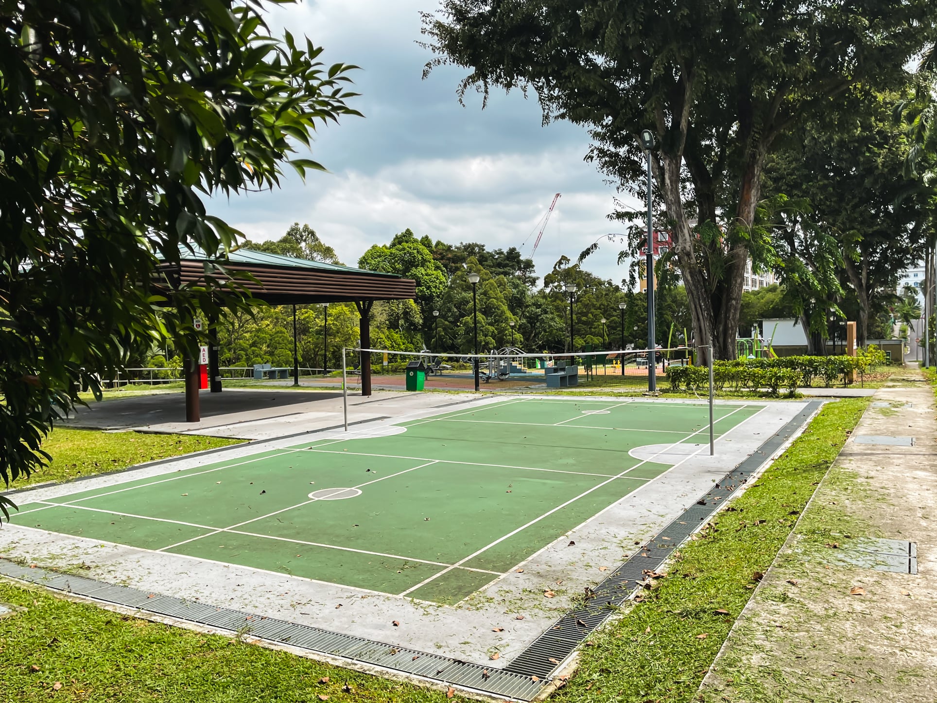 jurong park estate badminton court