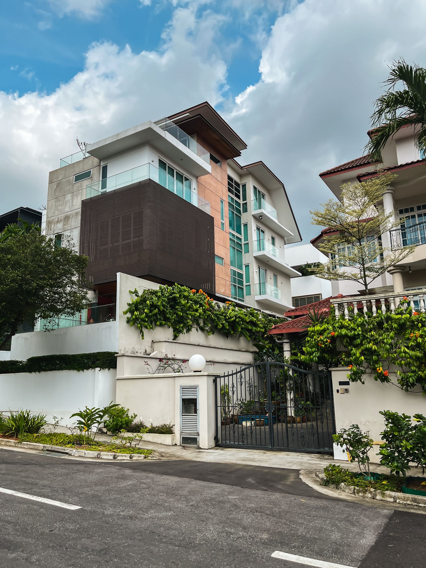 jurong park estate house 2