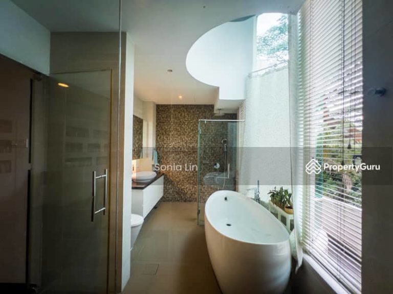 5 Old Freehold But Spacious Condos Above 2,300 Sqft