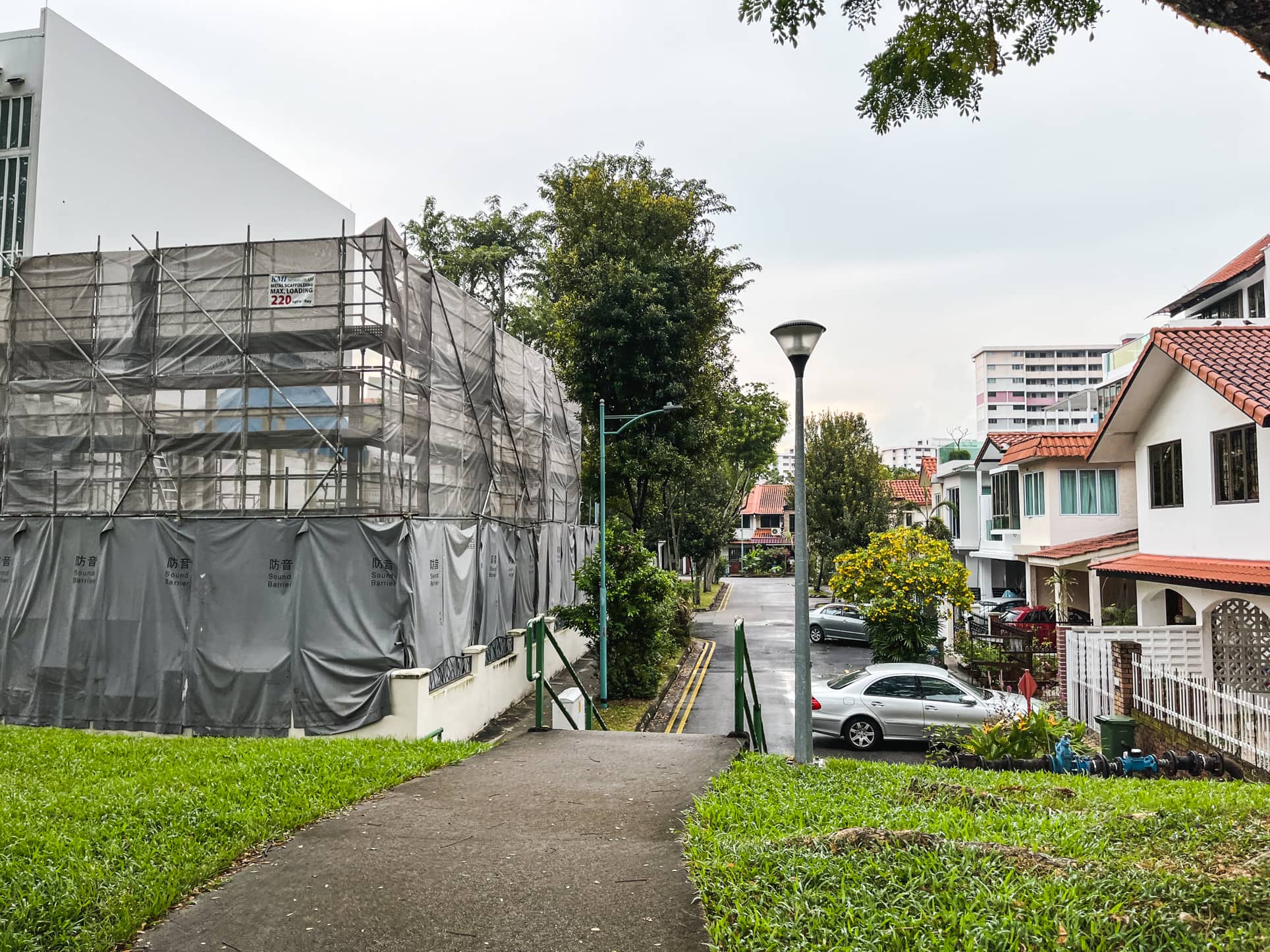 jalan mas kuning construction