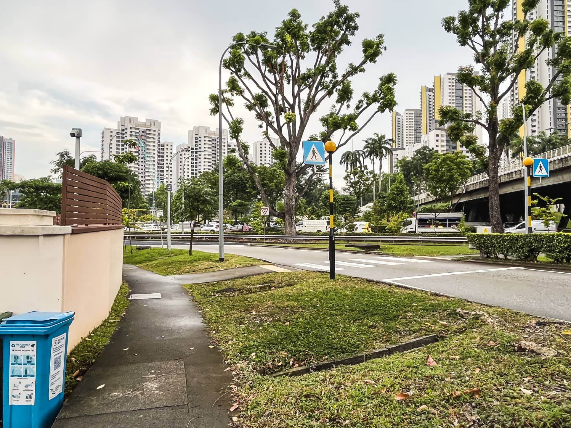 jalan mas kuning road highway