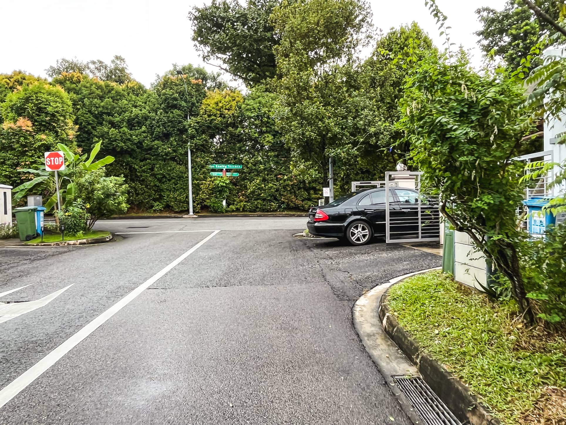 jalan mas kuning parking 3