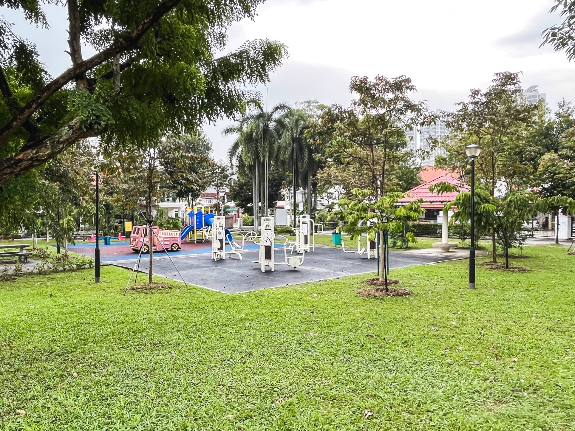 jalan mas kuning playground 2