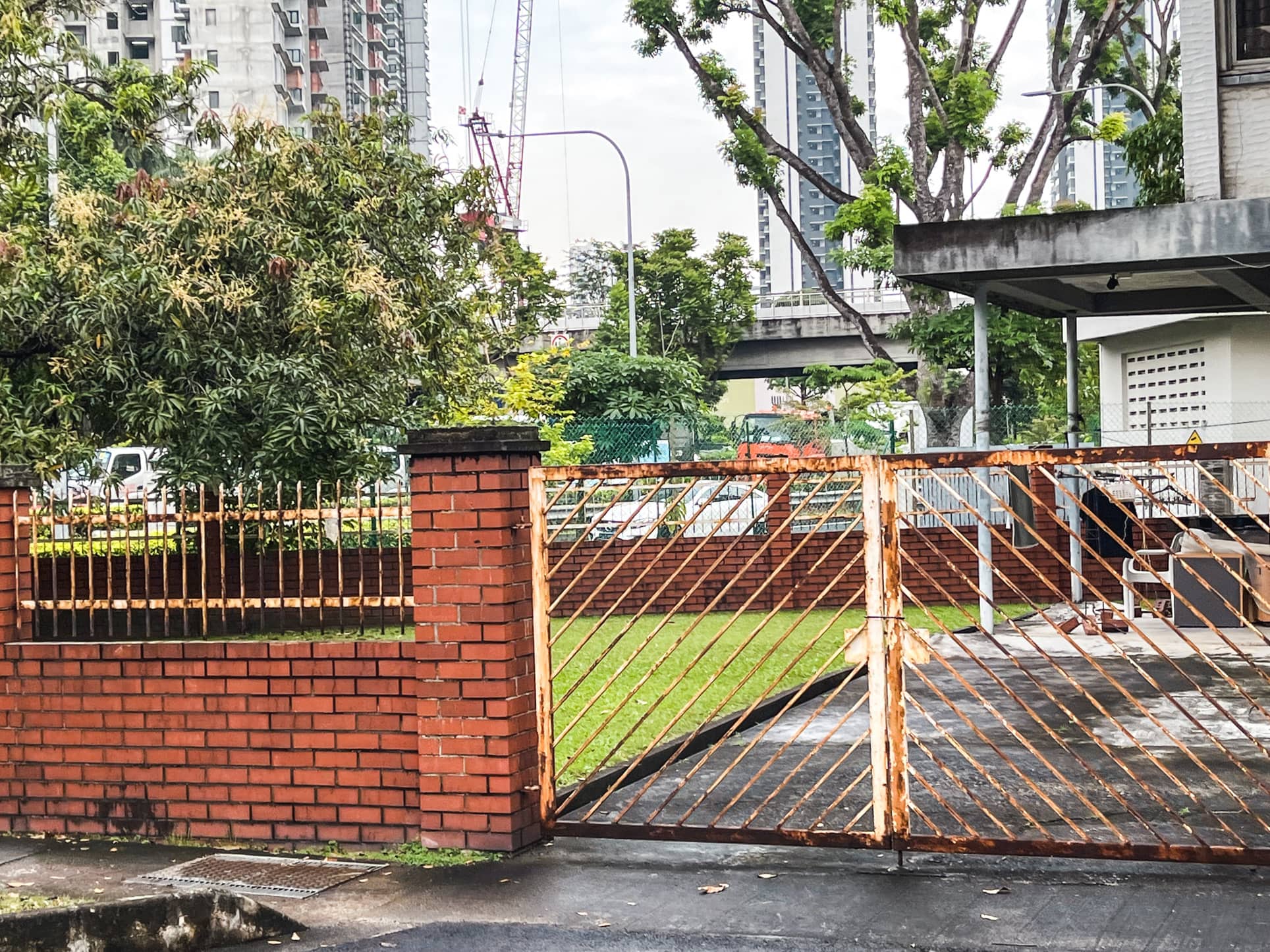 jalan mas kuning corner terrace