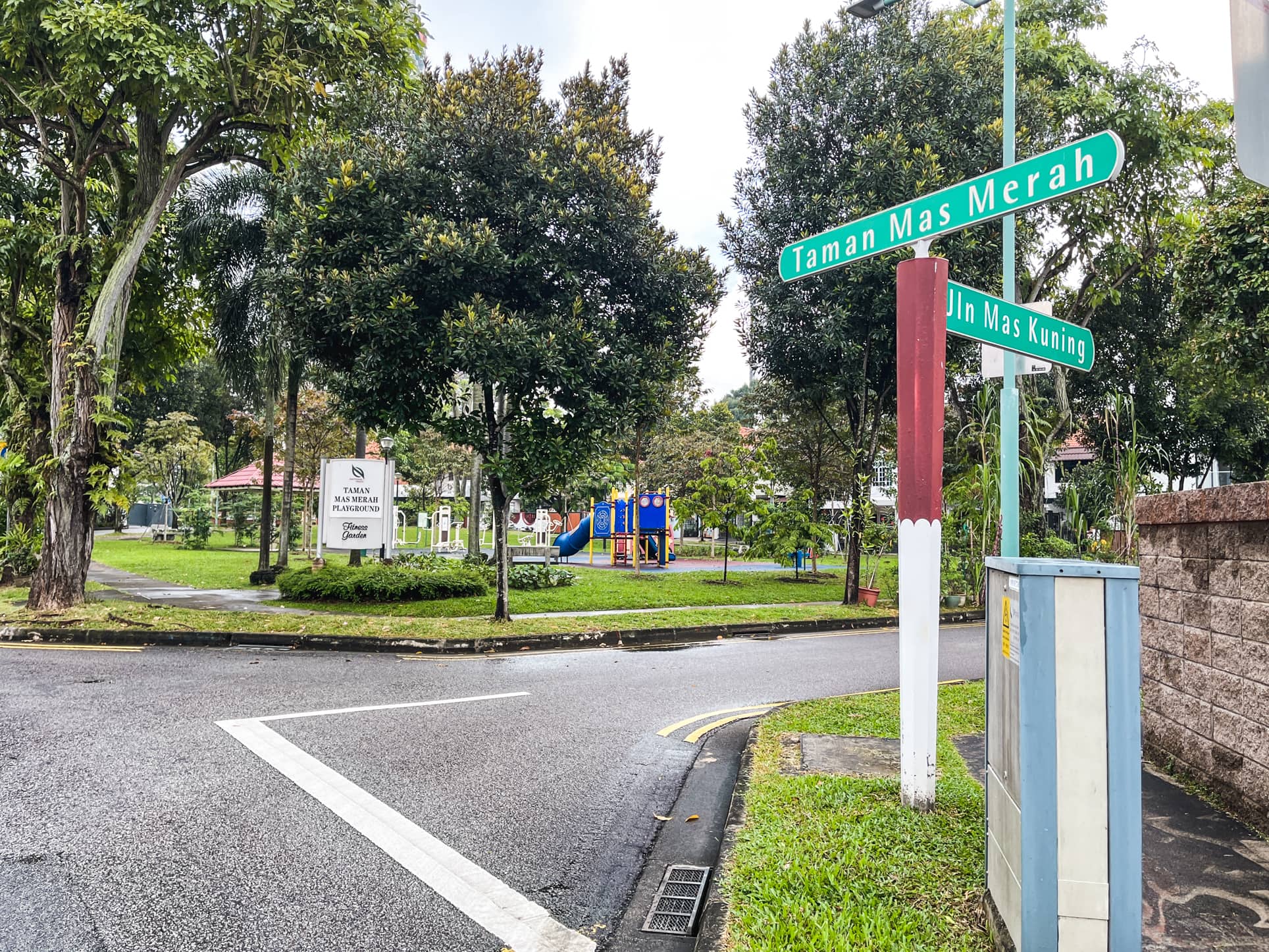 jalan mas kuning jalan mas merah