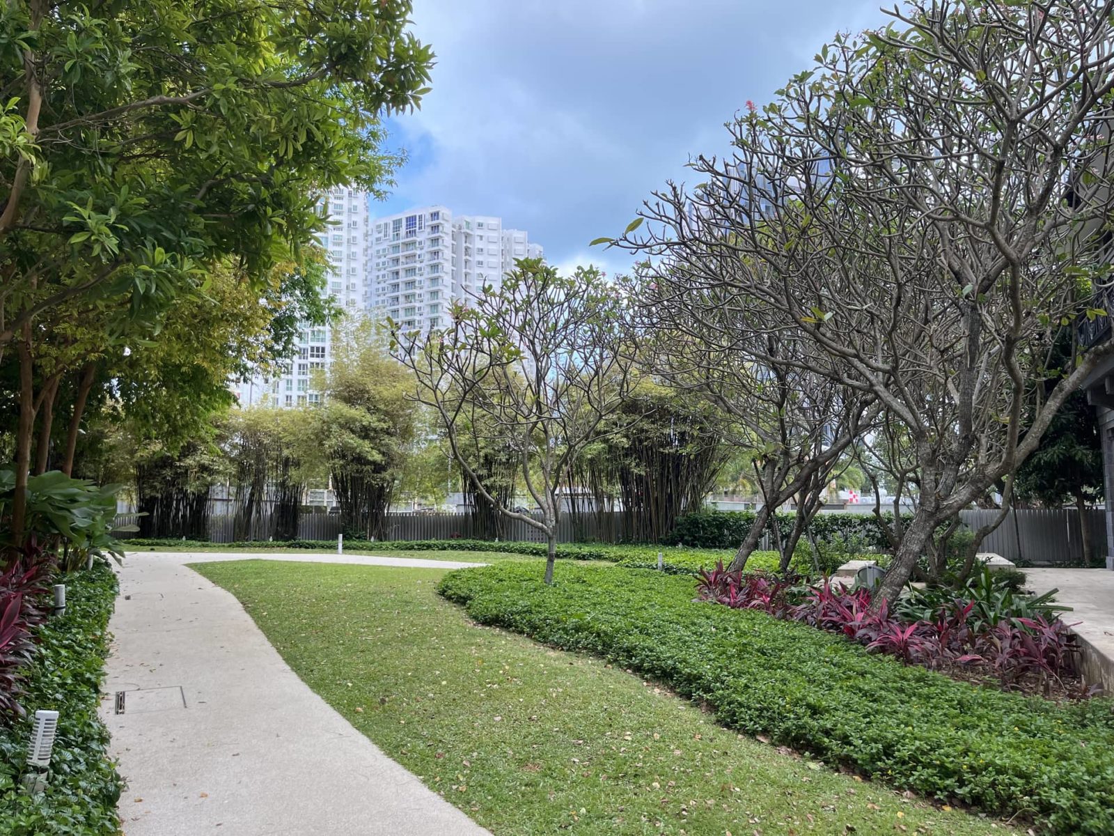 I’ve Lived At The Seaview At Marine Parade For 7 Months Here’s My