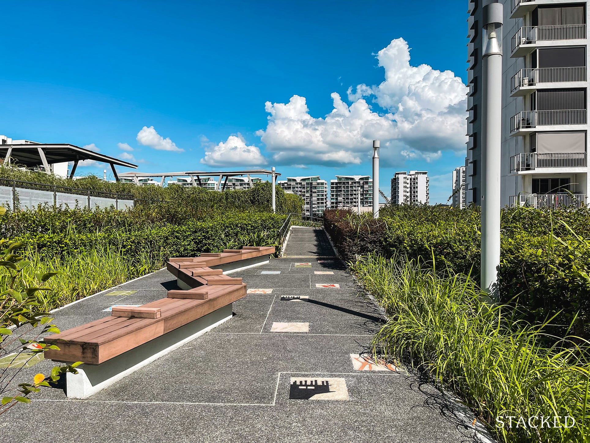 Parkland Residences DBSS bench seating