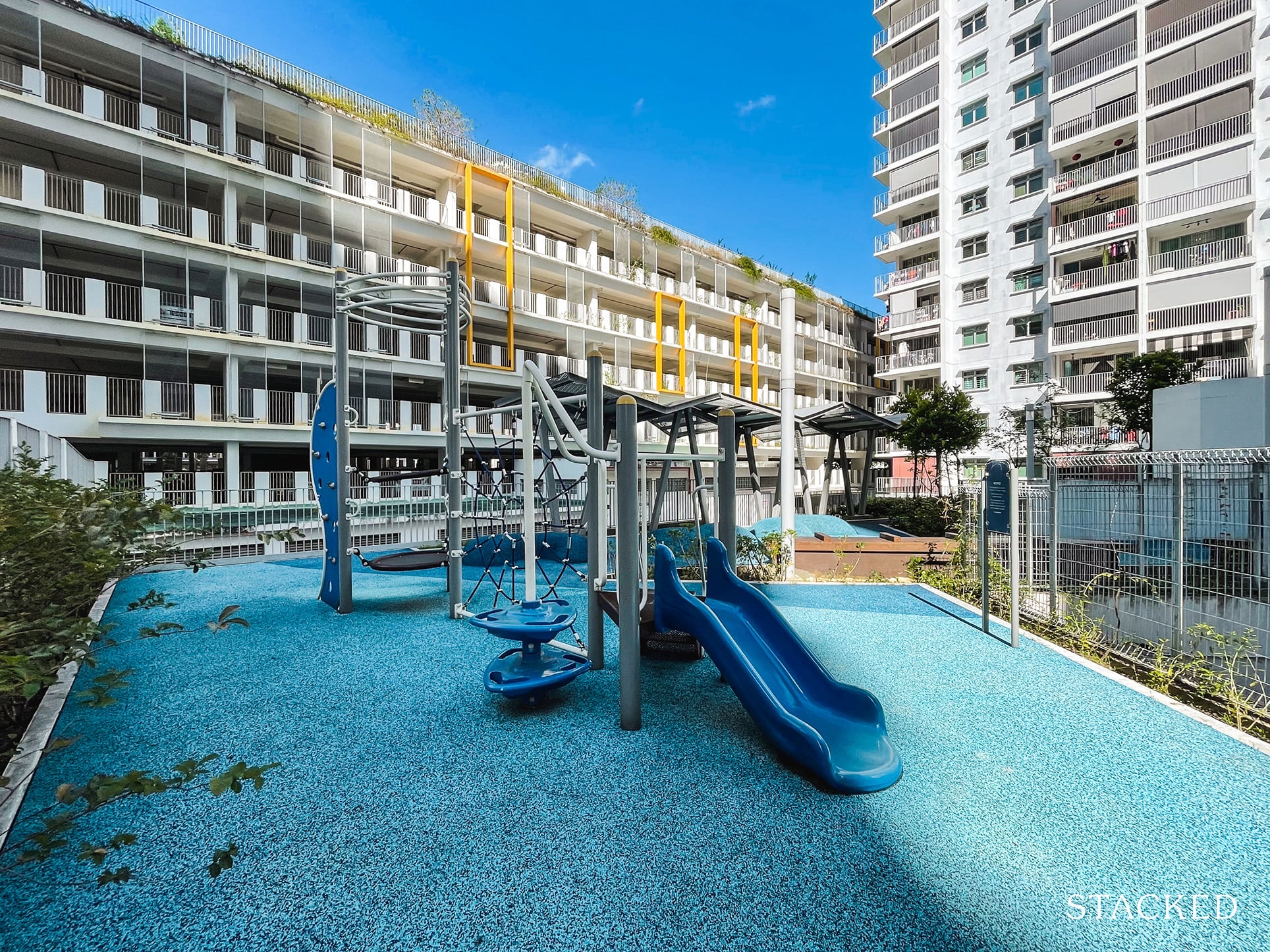 Parkland Residences DBSS playground