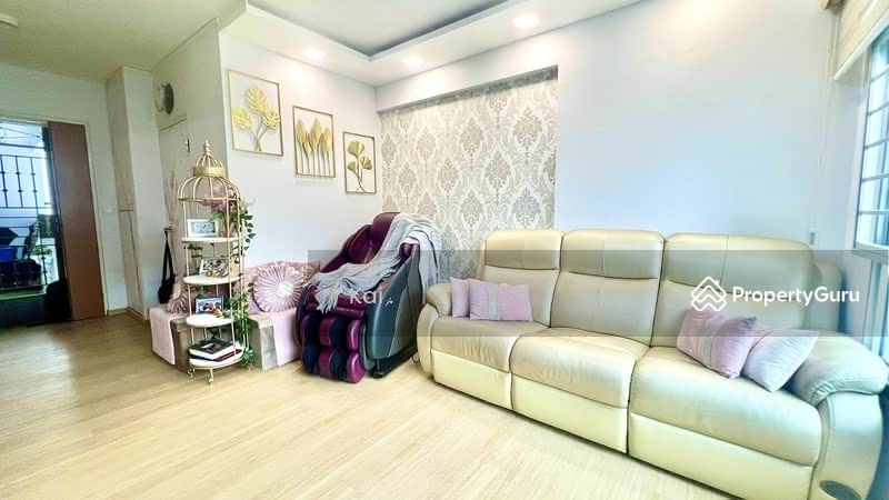 365C Sembawang Crescent 5