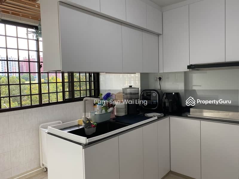 101 Henderson Crescent Alexandra Commonwealth Singapore