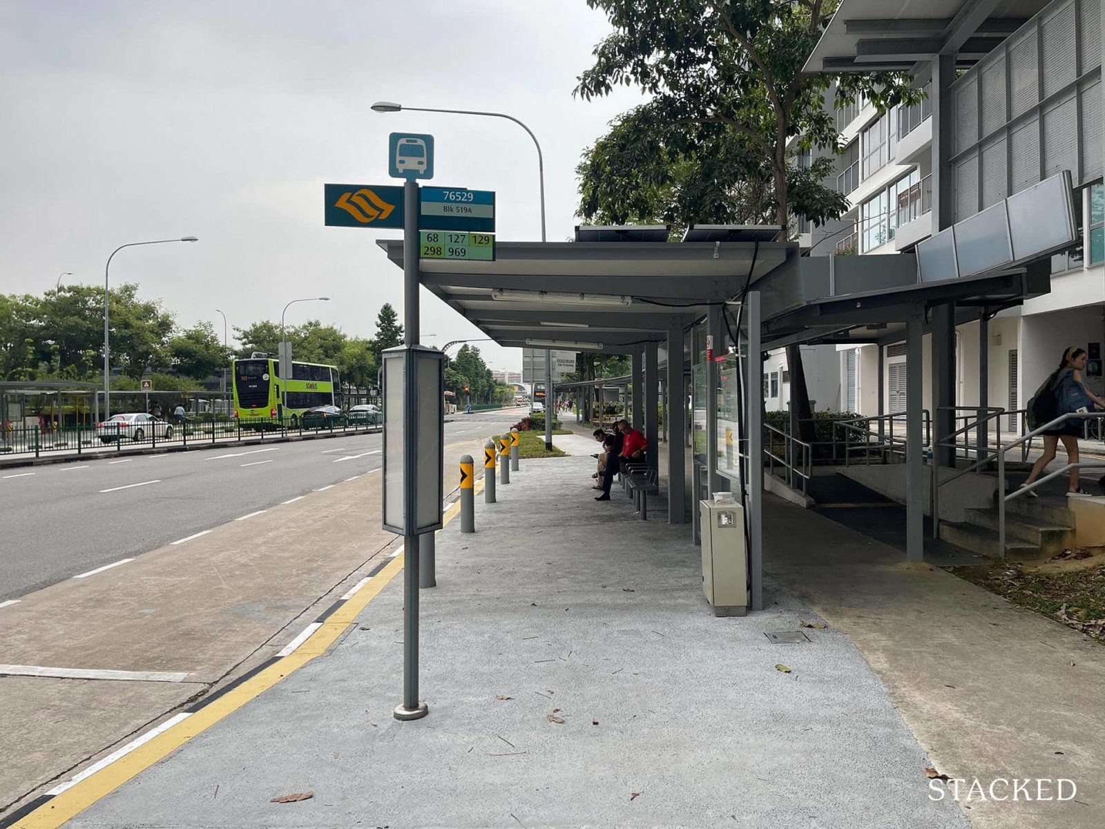 Central 8 Bus Stop 104