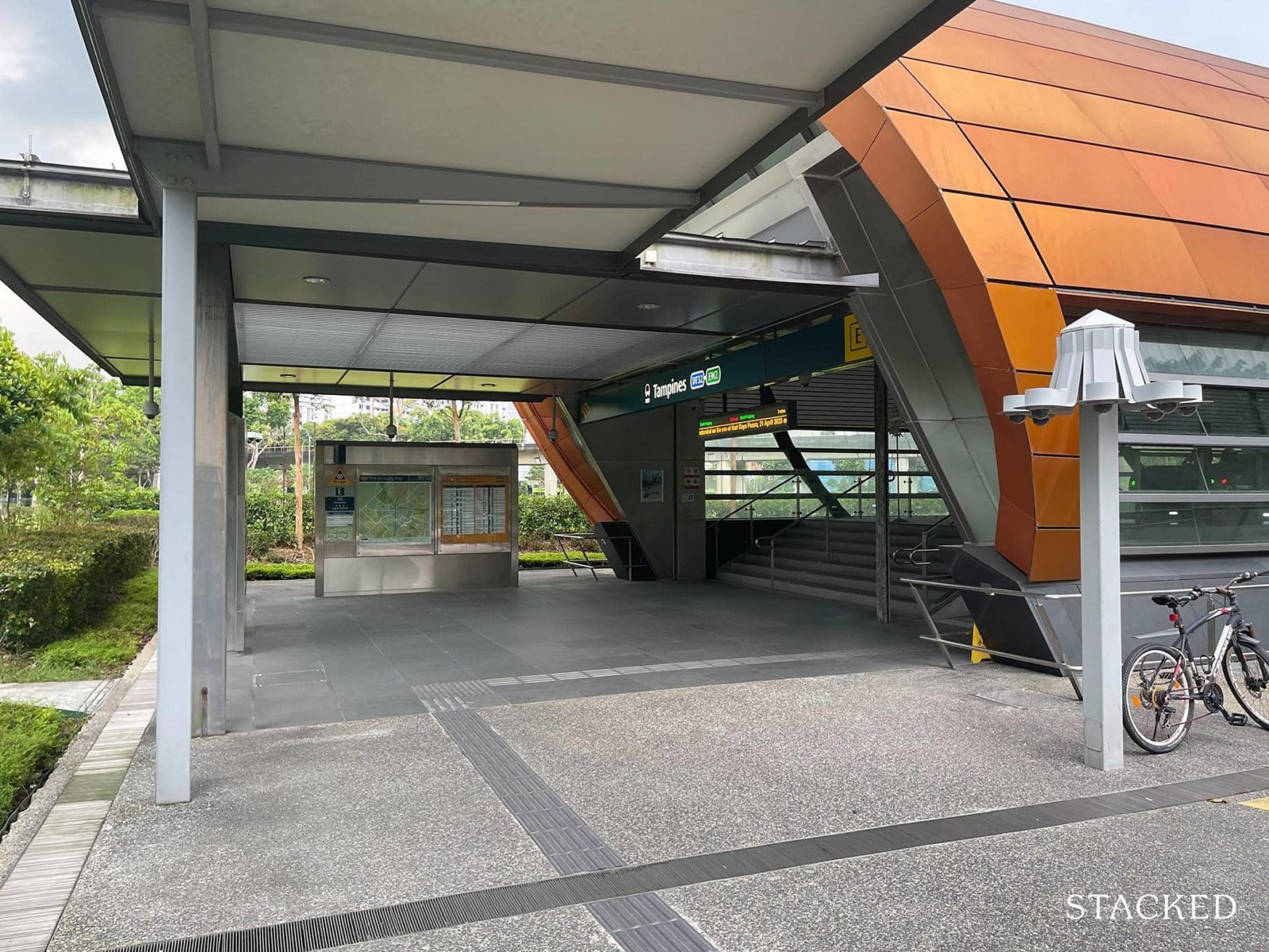 Central 8 Tampines MRT 111