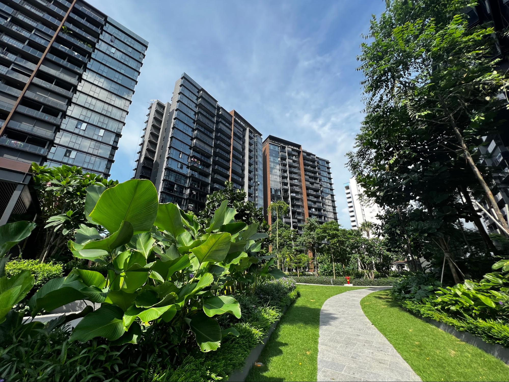 I've Lived At Parc Esta At Eunos For 4 Months: Here's My Review Of What  This New Mega Development Is Like