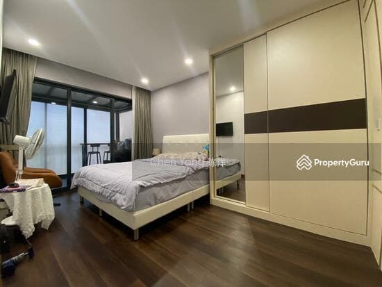 Riverparc Residence 8