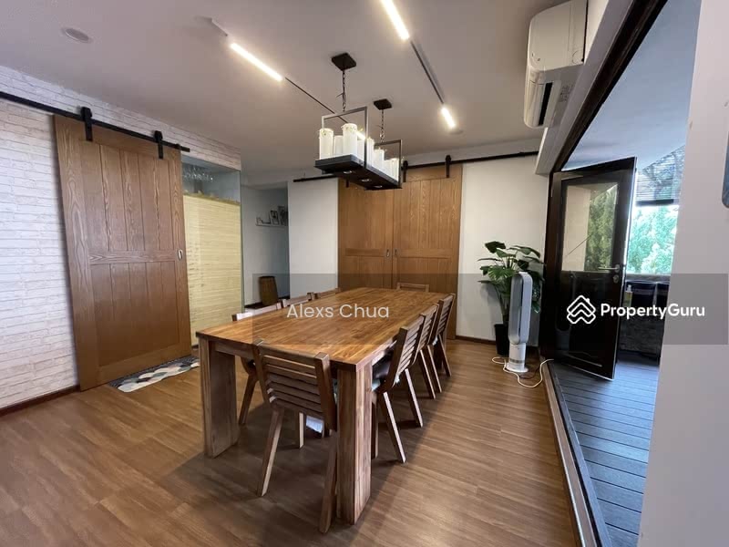 Pine Grove Clementi Park Upper Bukit Timah Singapore 4