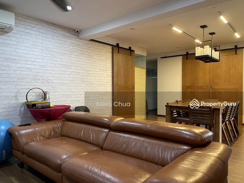 Pine Grove Clementi Park Upper Bukit Timah Singapore 5