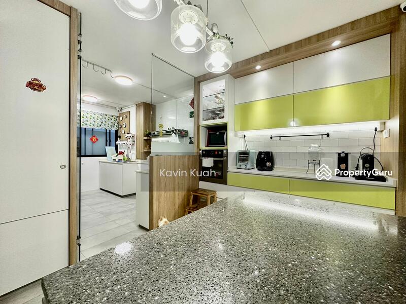 664 Yishun Avenue 4 Sembawang Yishun Singapore