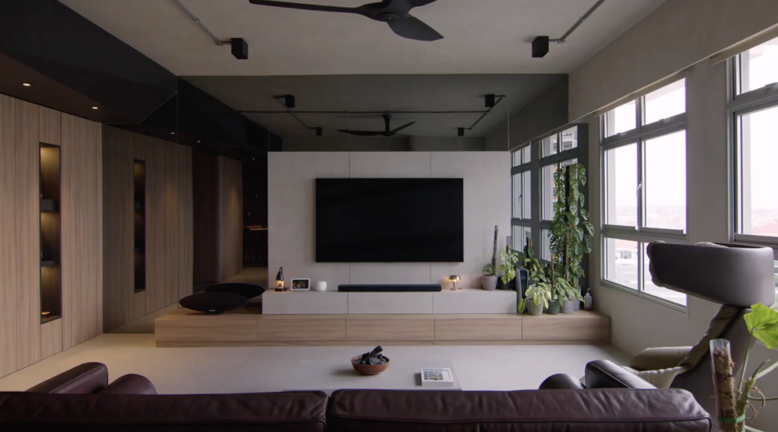 Inside a Calming transformation of a 5 room hdb 5