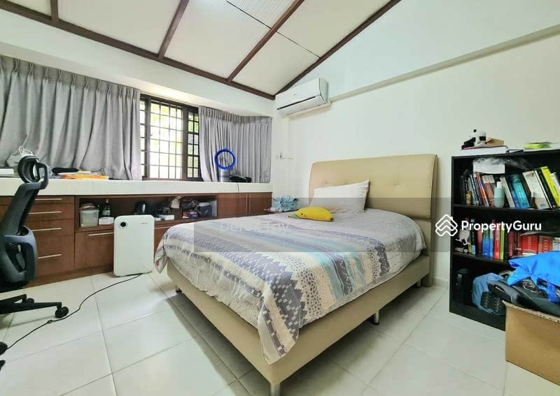 Pine Grove Clementi Park Upper Bukit Timah Singapore 8